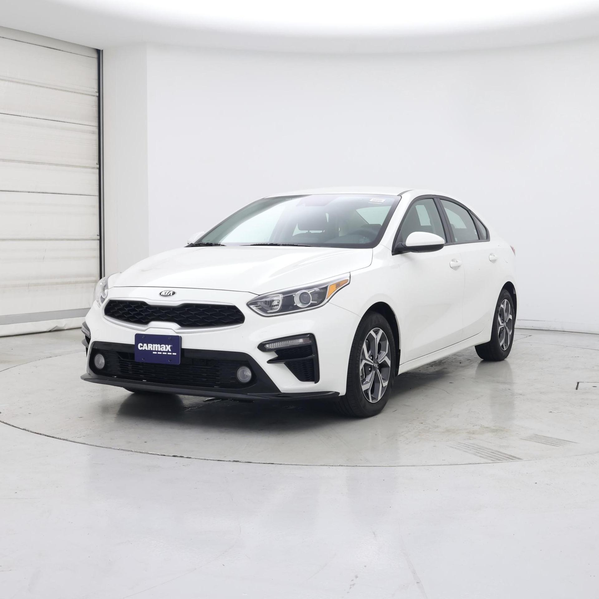 Thumbnail: 2019 Kia Forte - 4