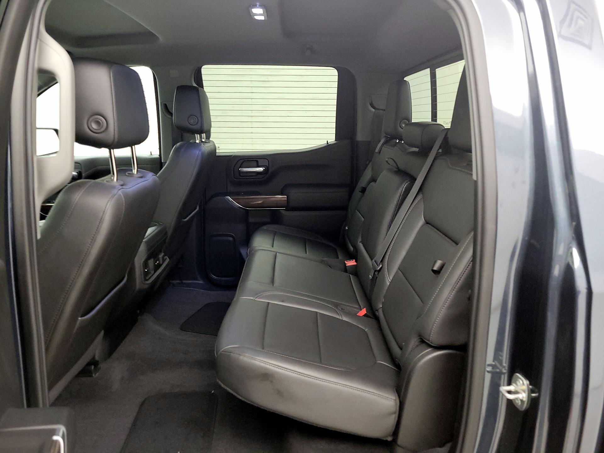 Thumbnail: 2020 Chevrolet Silverado 1500 - 19