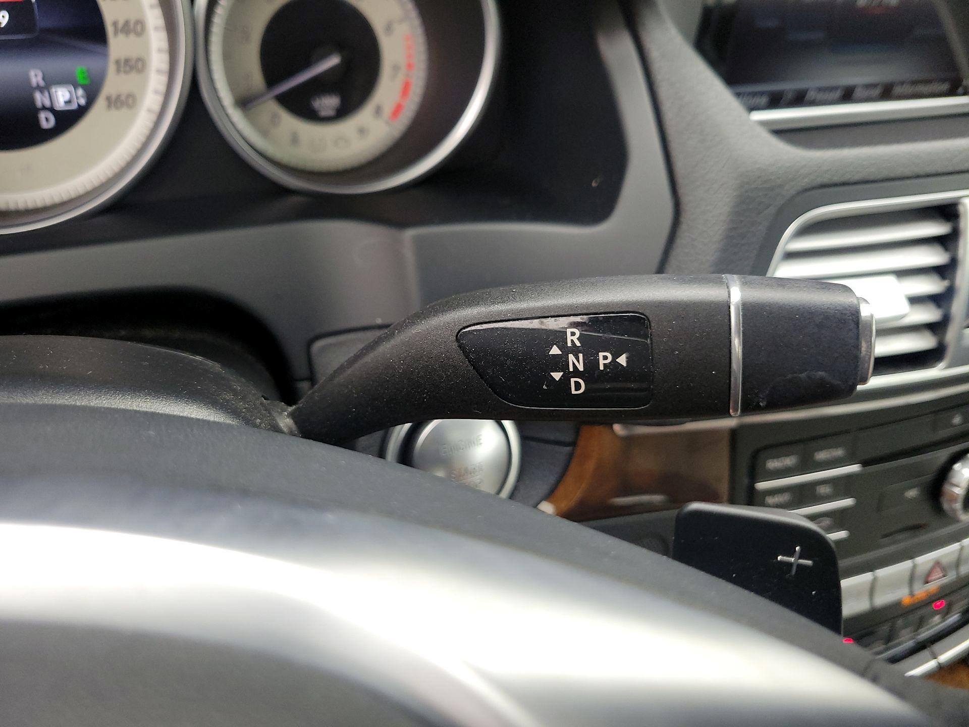Thumbnail: 2016 Mercedes-Benz E-Class - 18