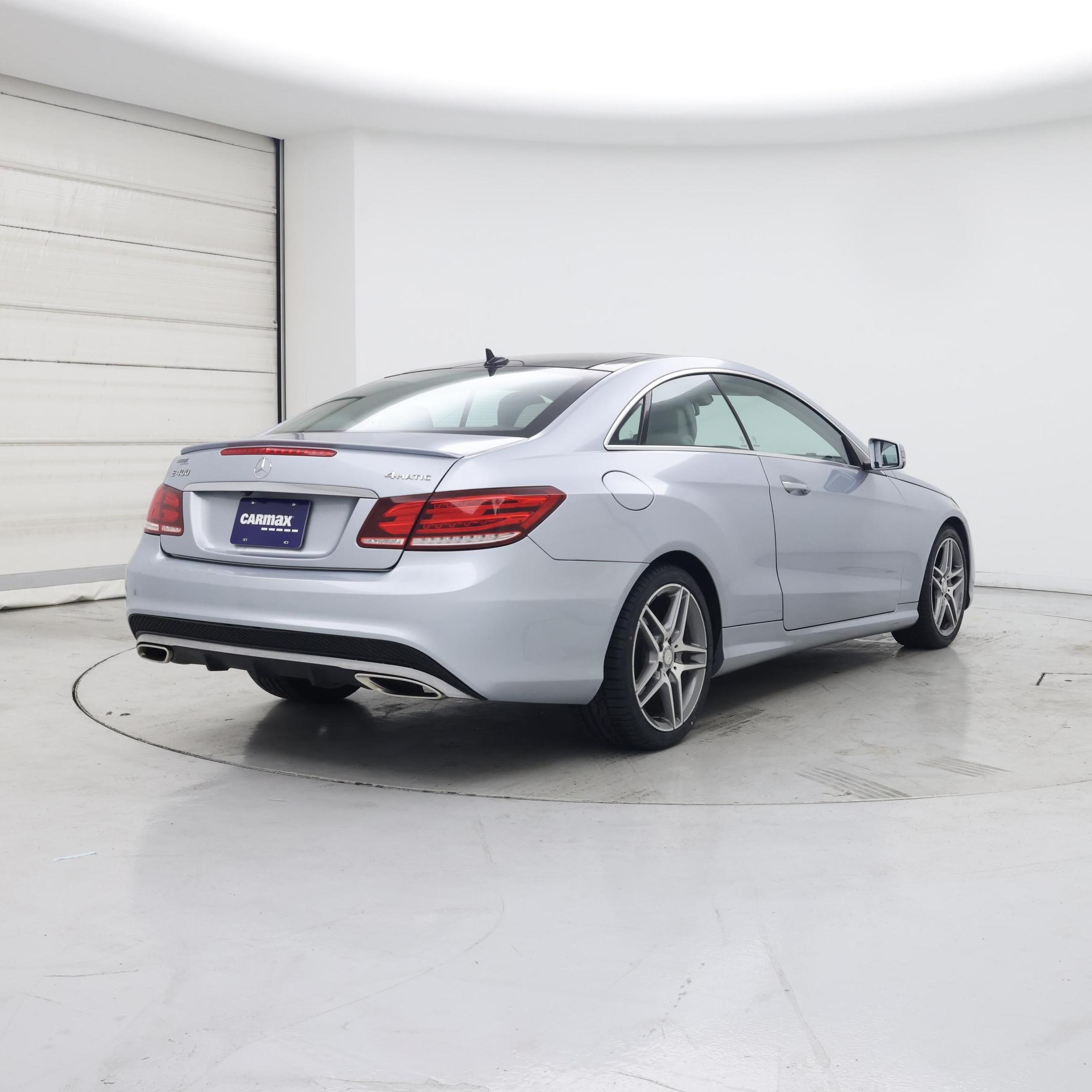Thumbnail: 2016 Mercedes-Benz E-Class - 8
