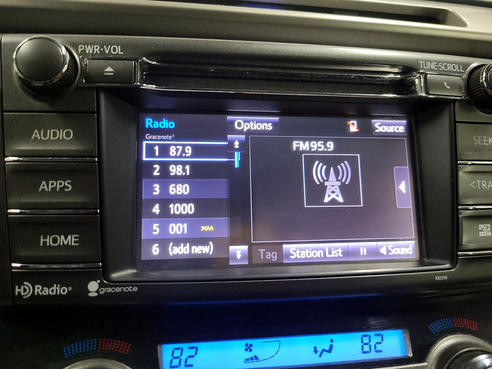 Thumbnail: 2015 Toyota RAV4 - 16
