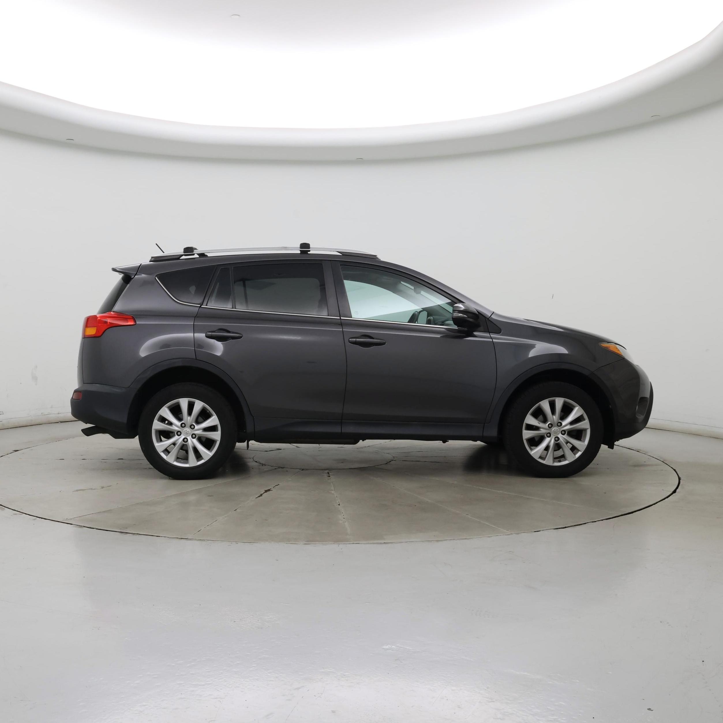 Thumbnail: 2015 Toyota RAV4 - 7