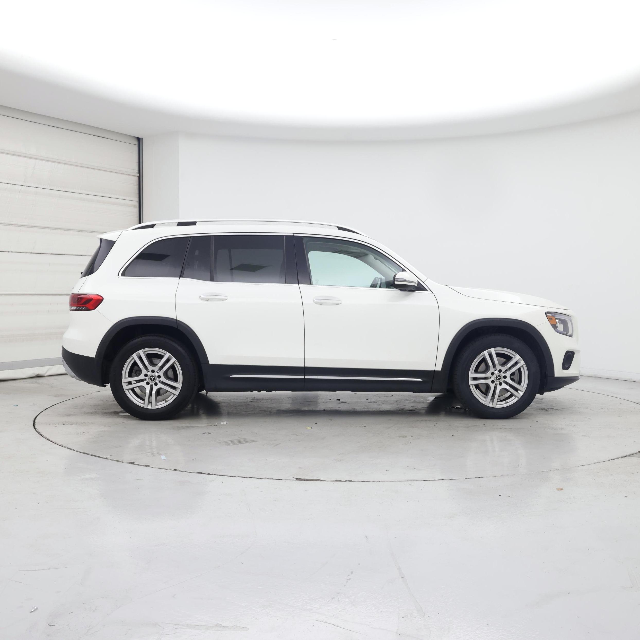 Thumbnail: 2020 Mercedes-Benz GLB - 7