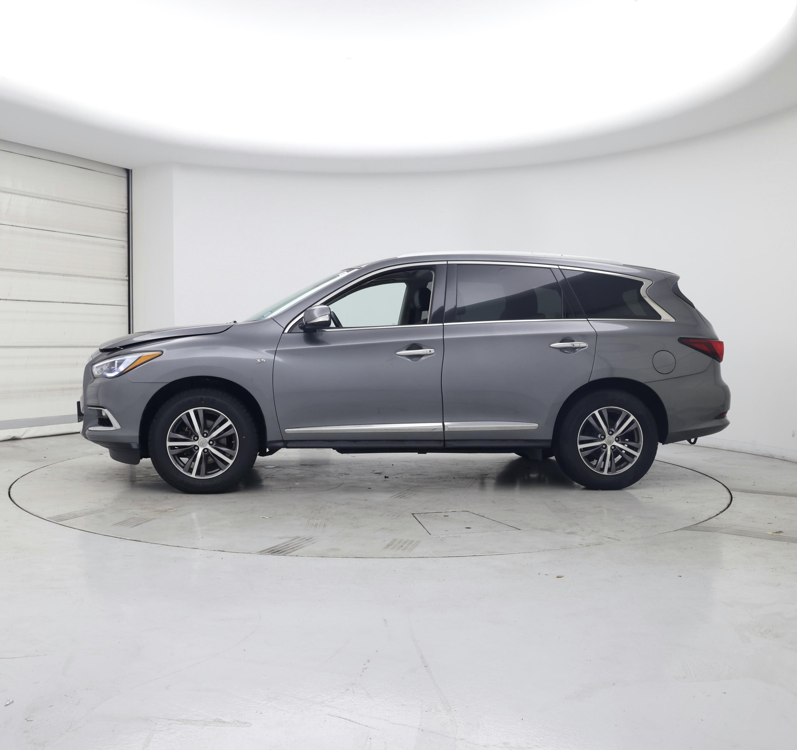 Thumbnail: 2018 INFINITI QX60 - 3