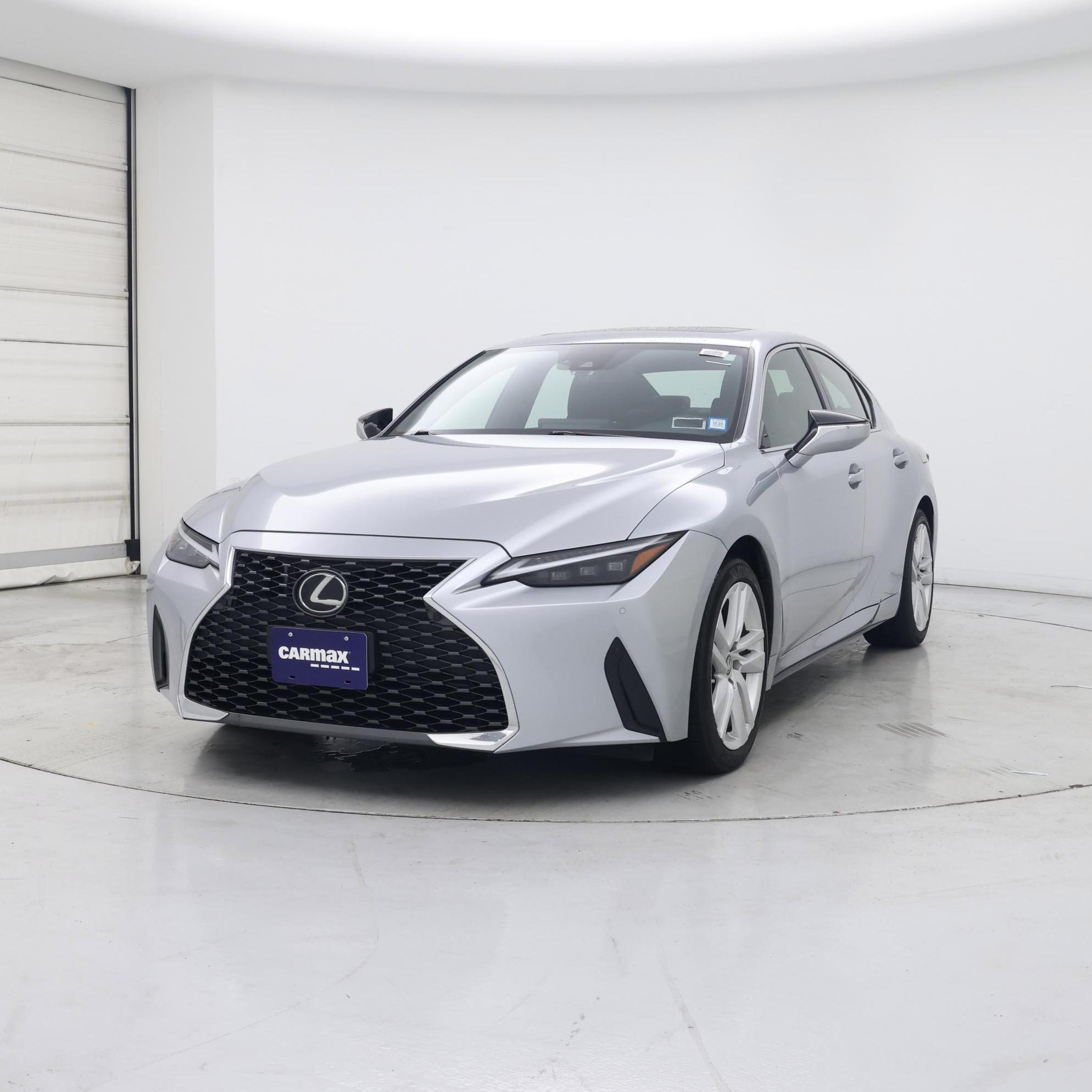 Thumbnail: 2021 Lexus IS - 4