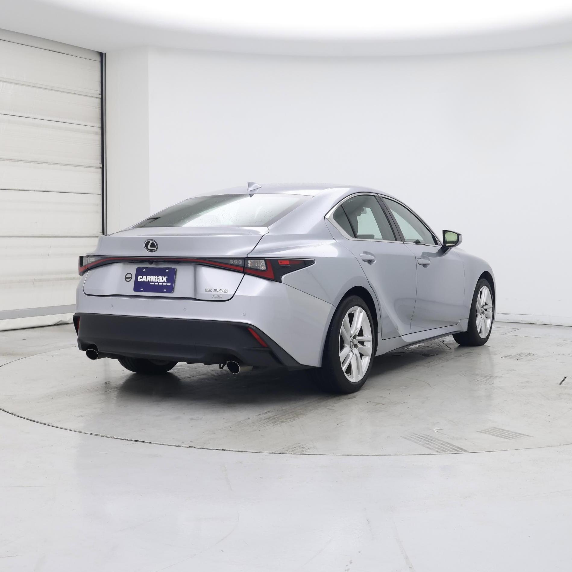 Thumbnail: 2021 Lexus IS - 8