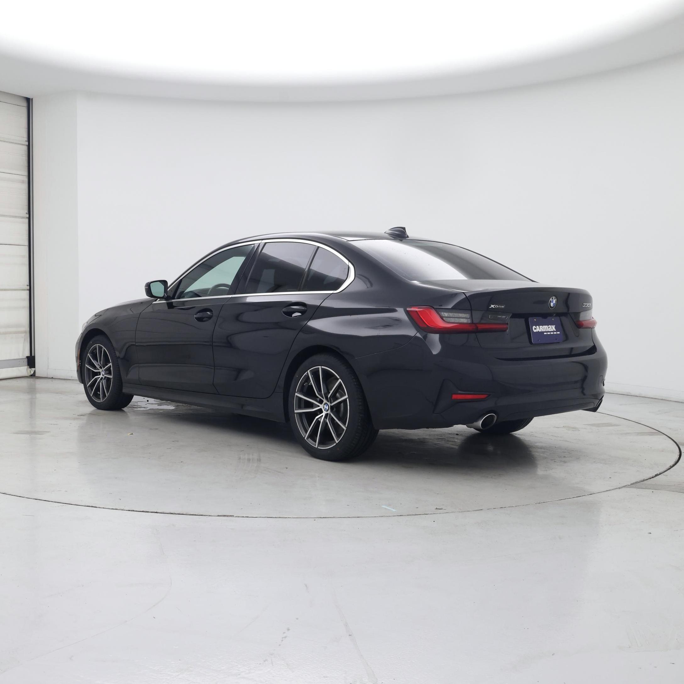 Thumbnail: 2021 BMW 3 Series - 2