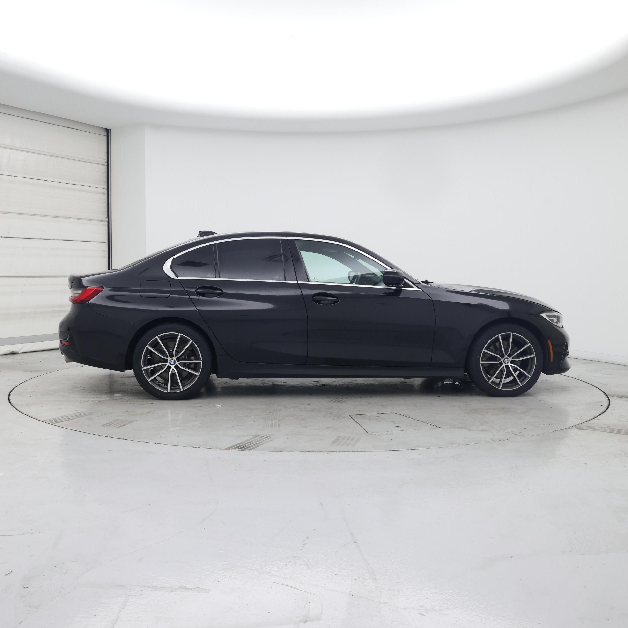 Thumbnail: 2021 BMW 3 Series - 7