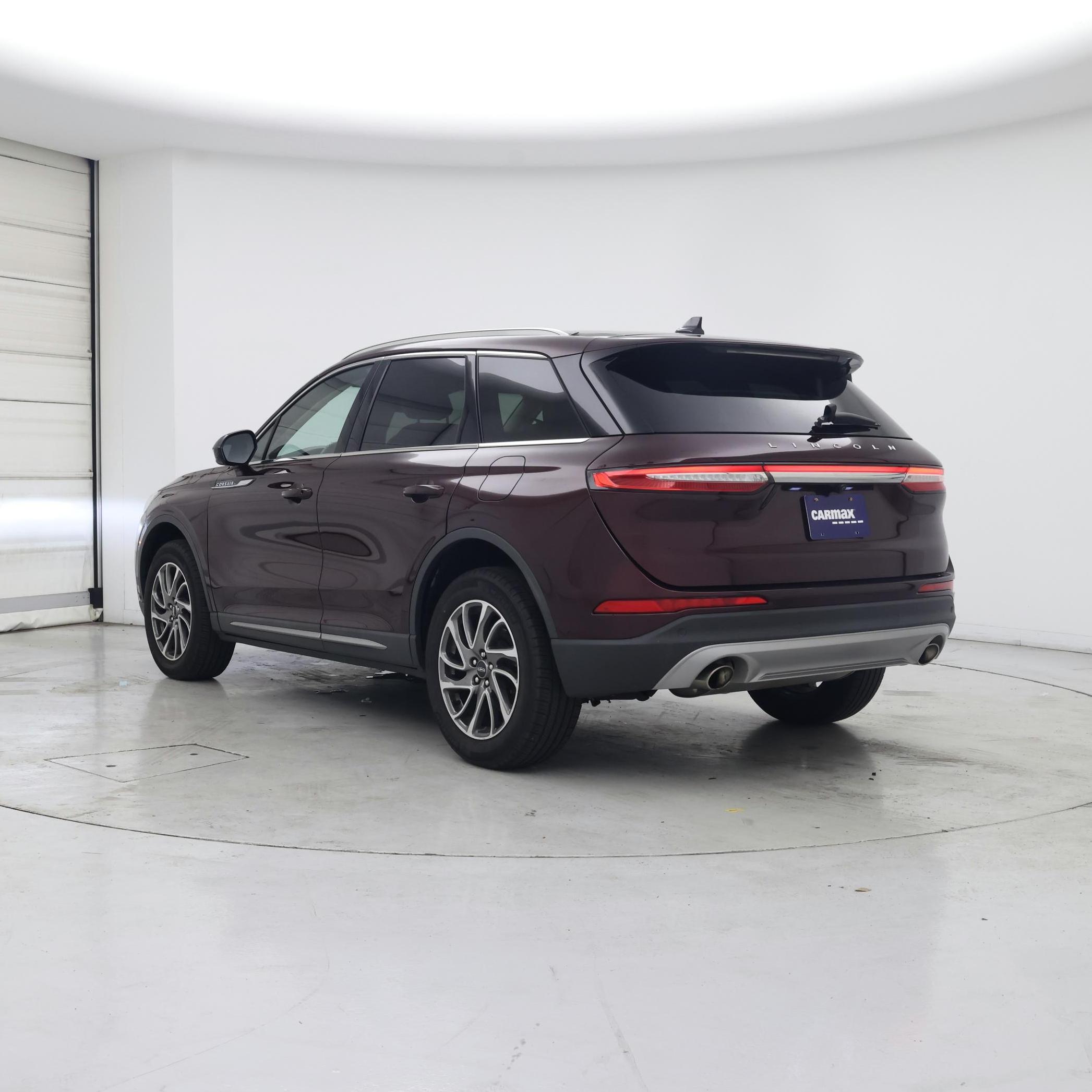 Thumbnail: 2021 Lincoln Corsair - 2