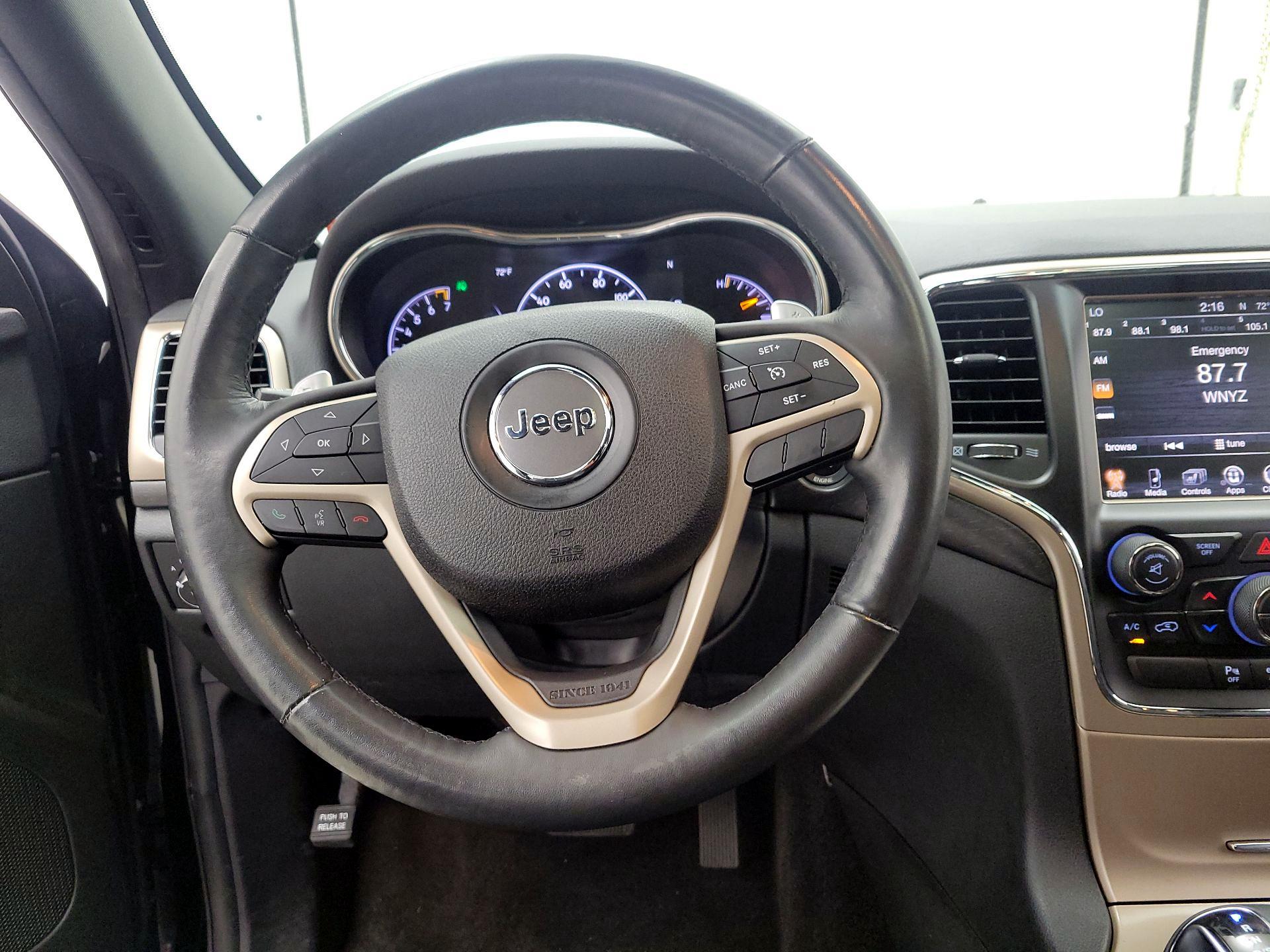 Thumbnail: 2015 Jeep Grand Cherokee - 10
