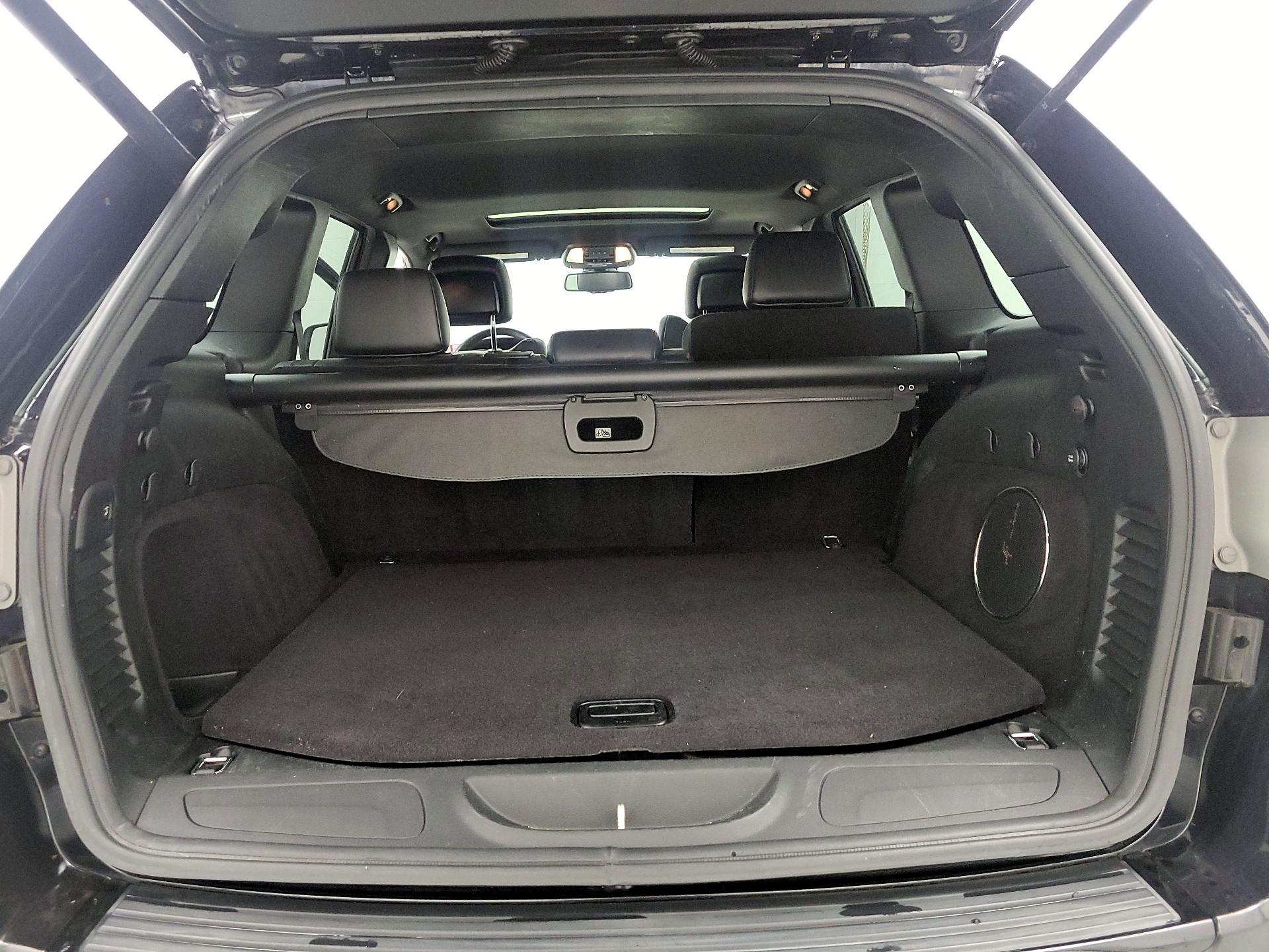 Thumbnail: 2015 Jeep Grand Cherokee - 20