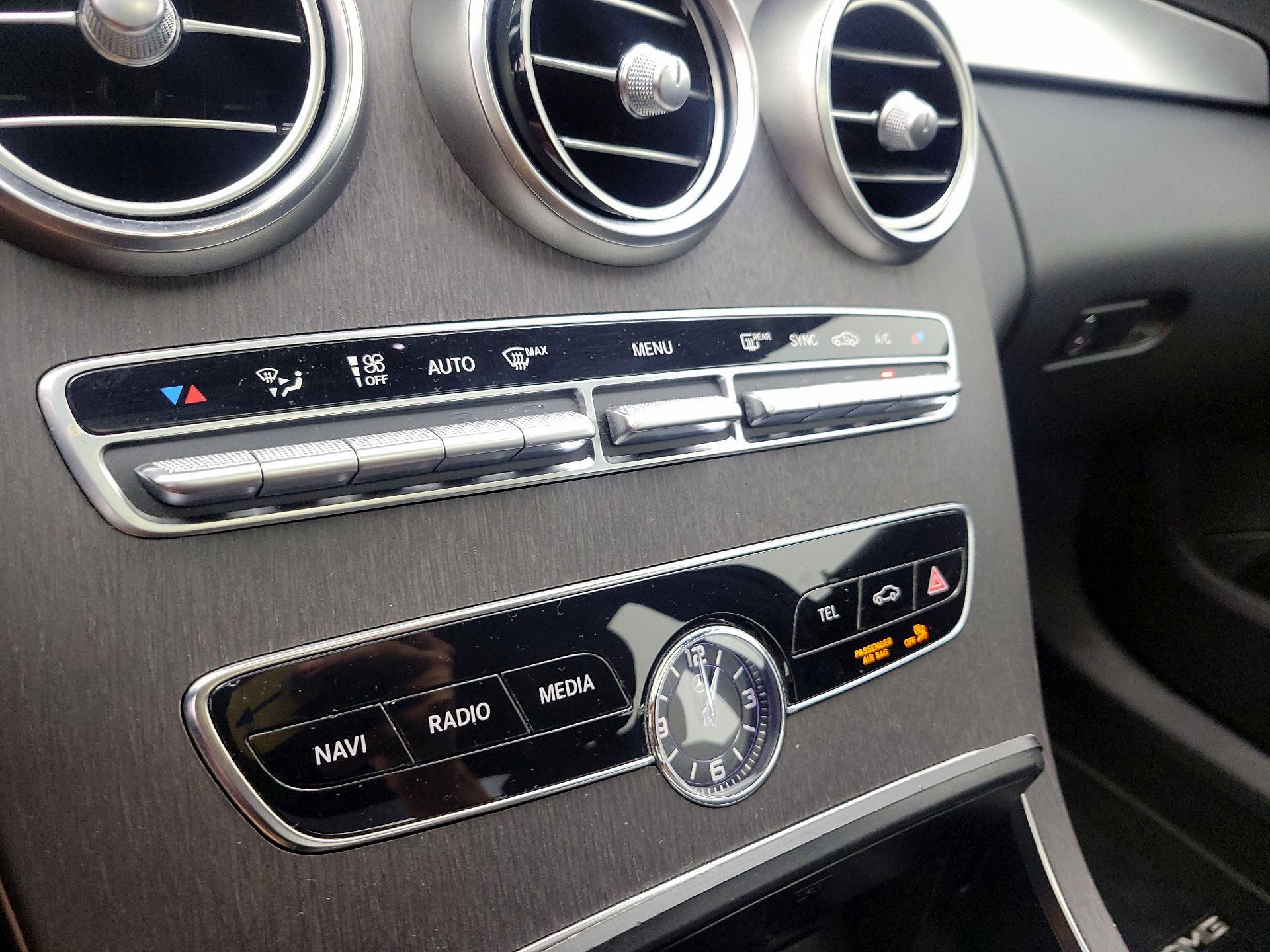 Thumbnail: 2020 Mercedes-Benz C-Class - 17