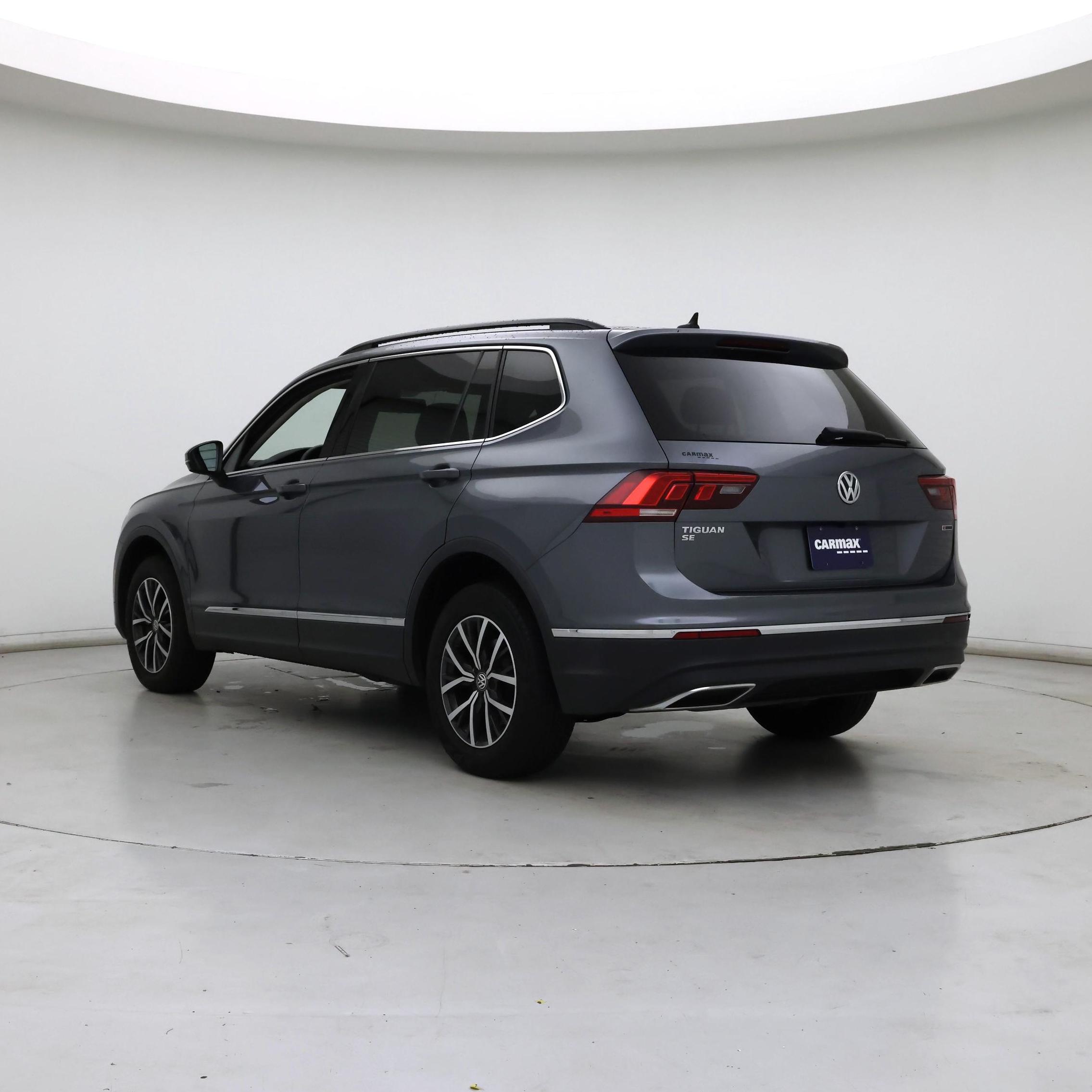 Thumbnail: 2020 Volkswagen Tiguan - 2