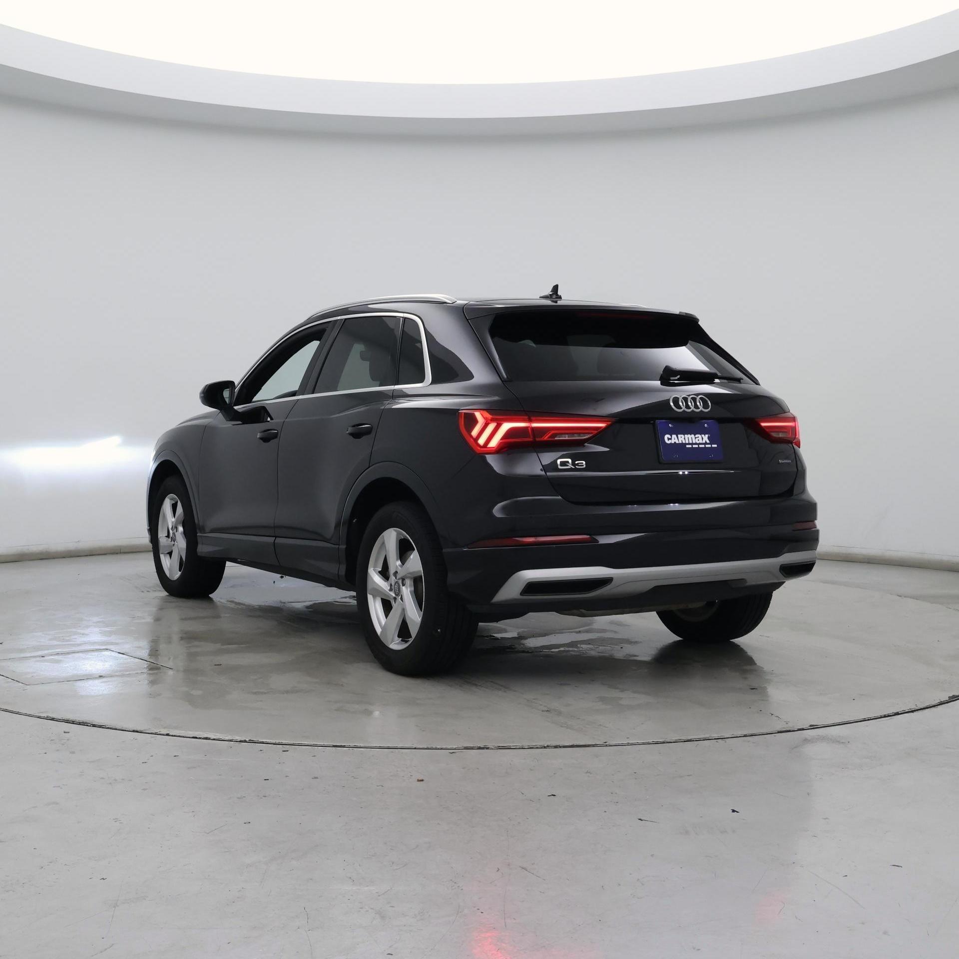 Thumbnail: 2020 Audi Q3 - 2