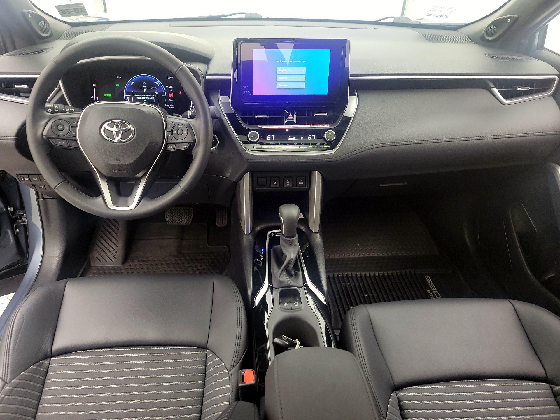 Thumbnail: 2023 Toyota Corolla Cross - 9