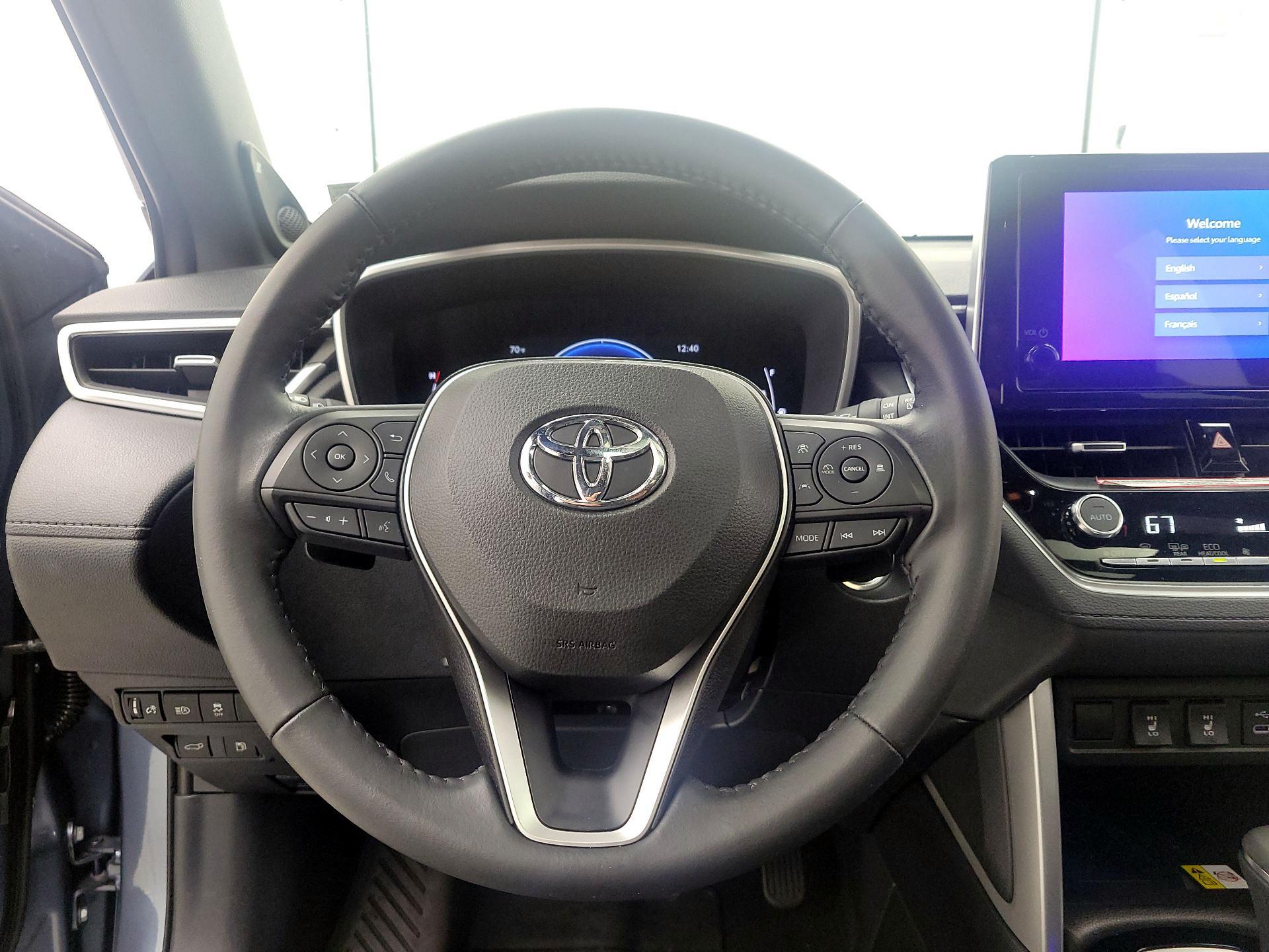 Thumbnail: 2023 Toyota Corolla Cross - 10