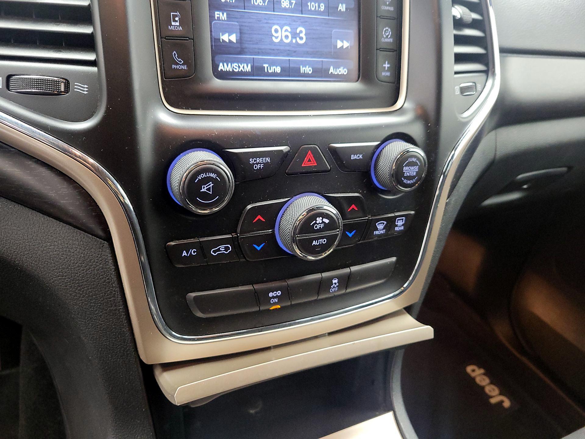 Thumbnail: 2014 Jeep Grand Cherokee - 15