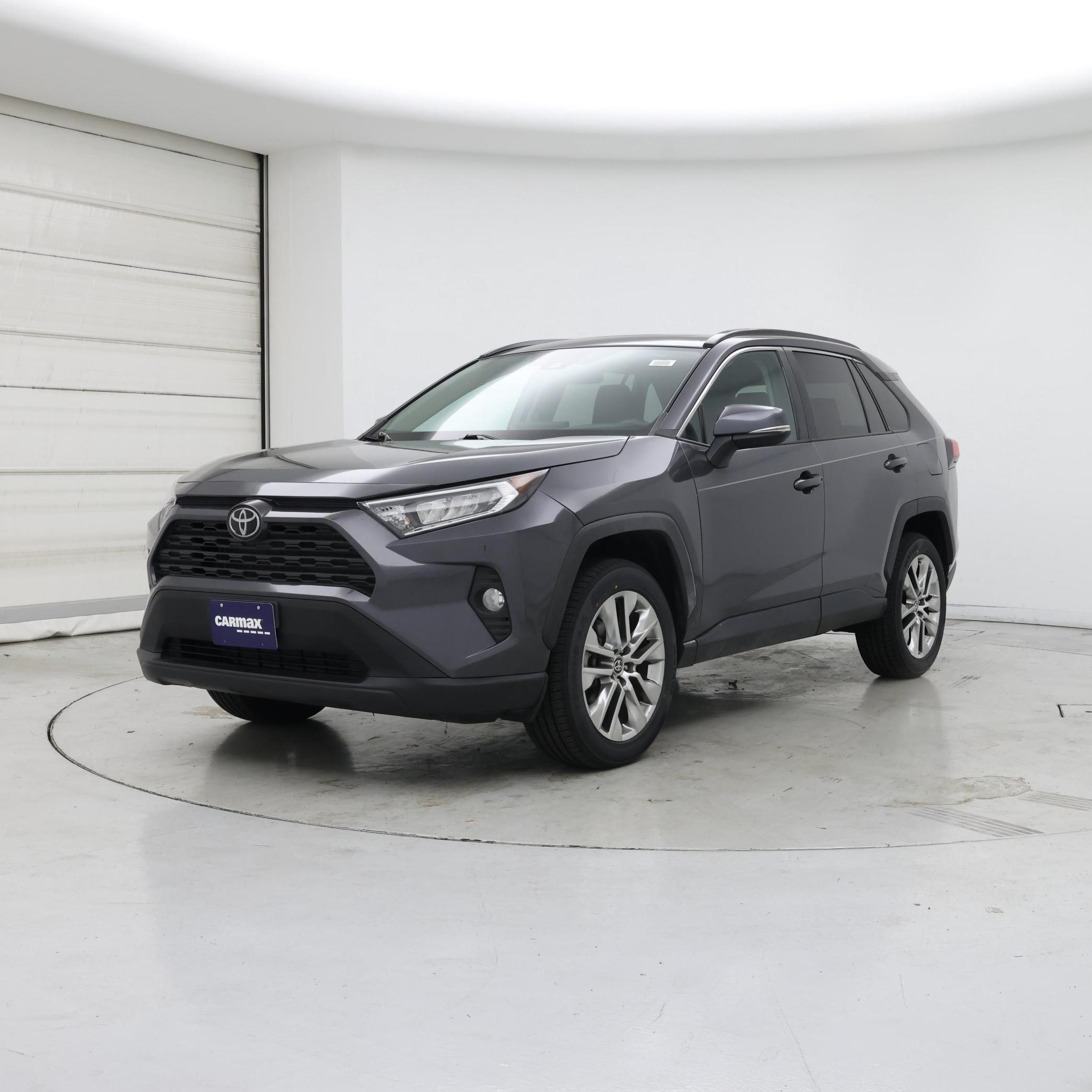 Thumbnail: 2021 Toyota RAV4 - 4