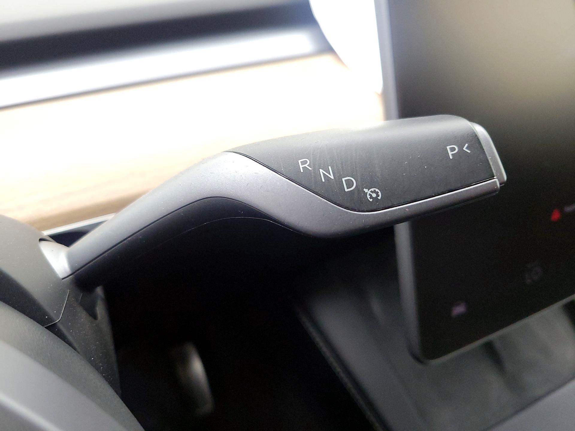 Thumbnail: 2022 Tesla Model Y - 18