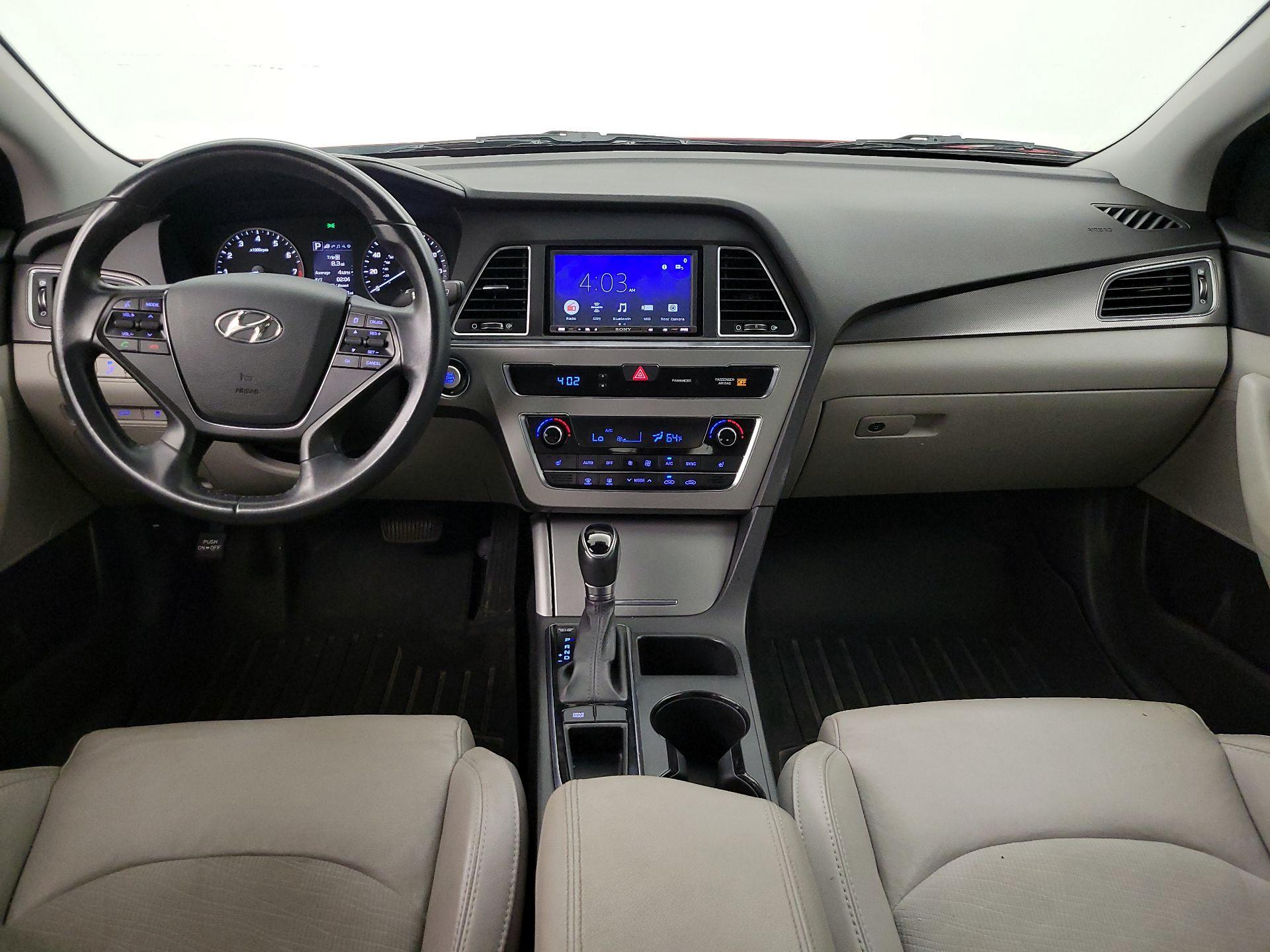 Thumbnail: 2015 Hyundai Sonata - 9