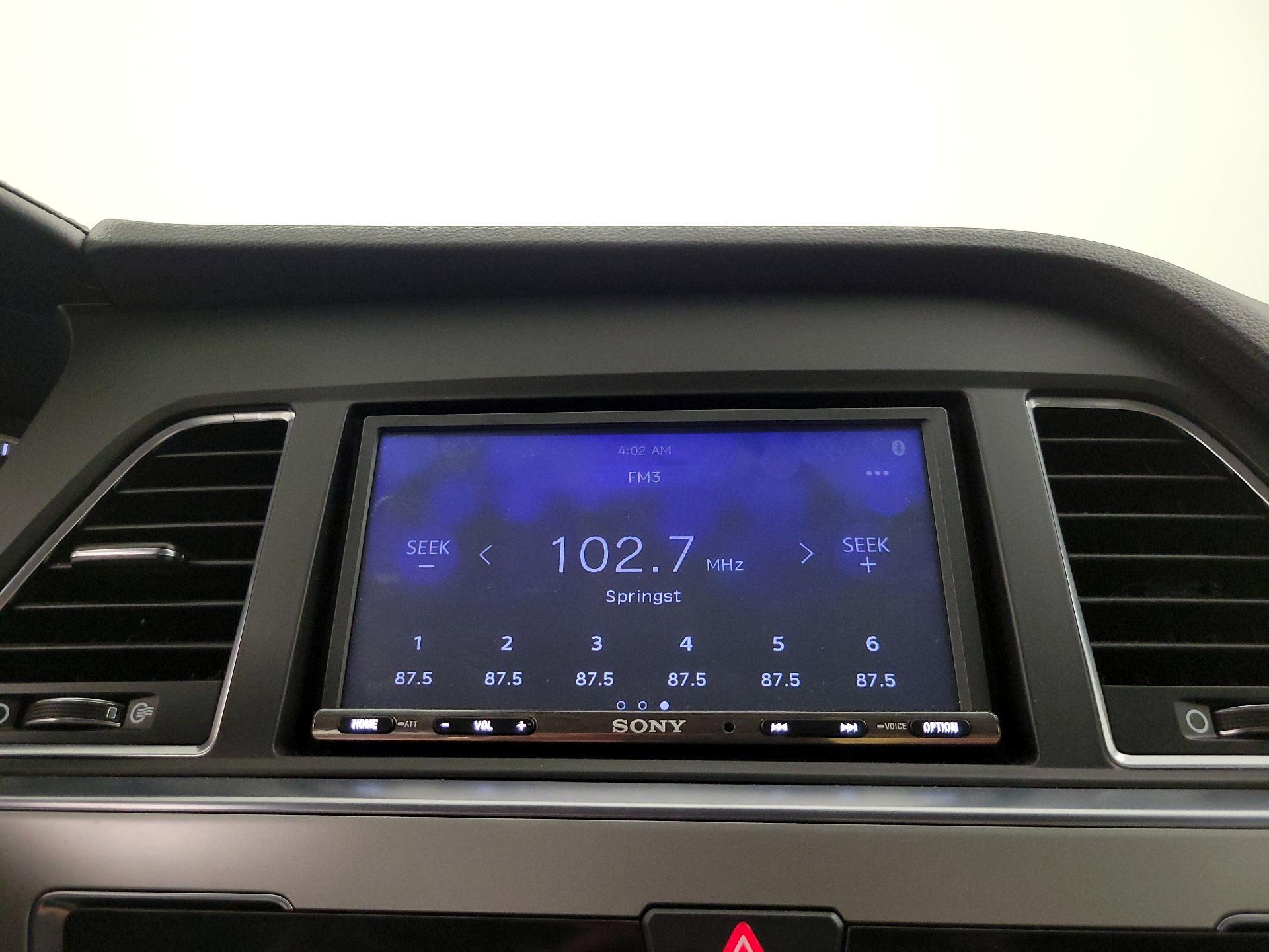 Thumbnail: 2015 Hyundai Sonata - 15