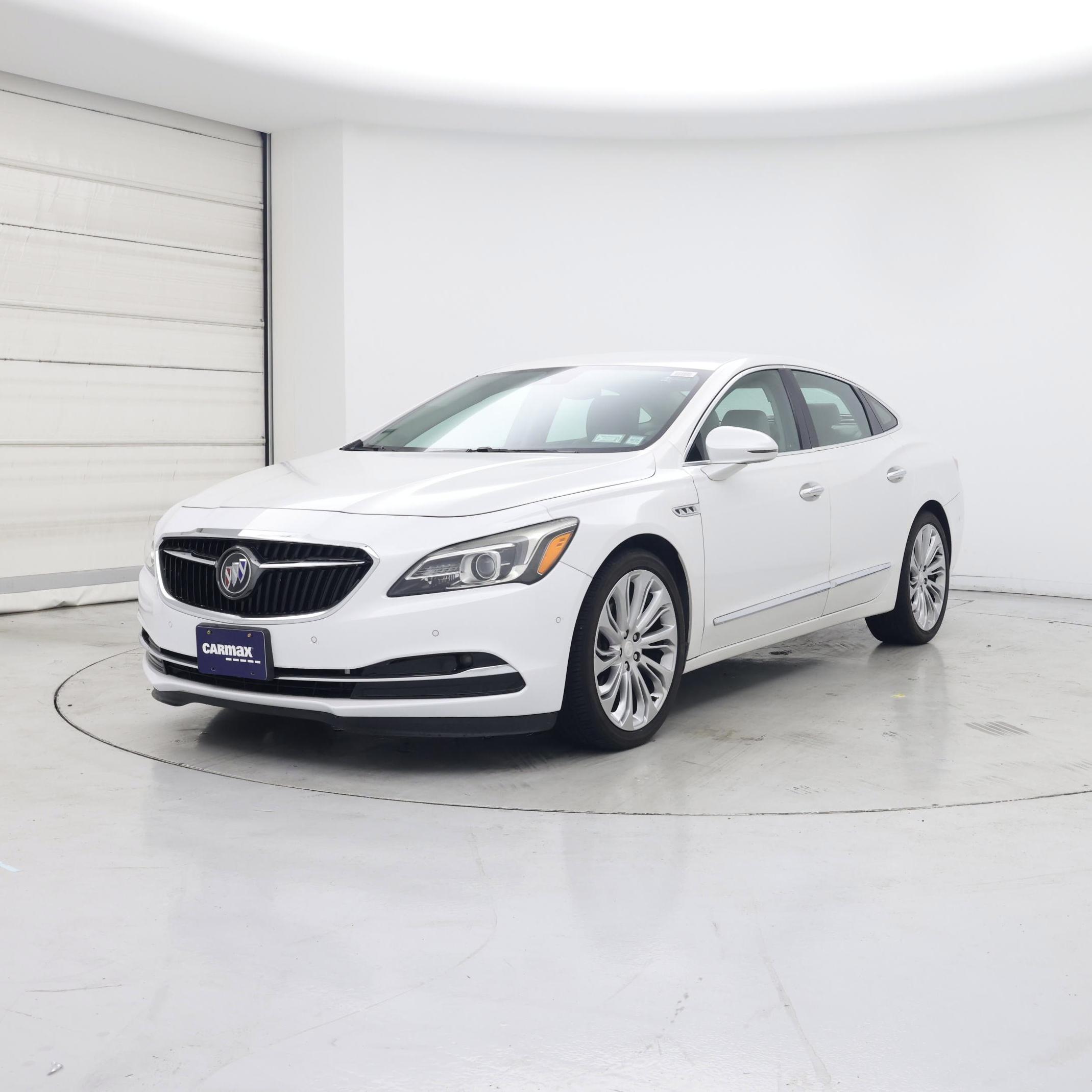 Thumbnail: 2017 Buick LaCrosse - 4