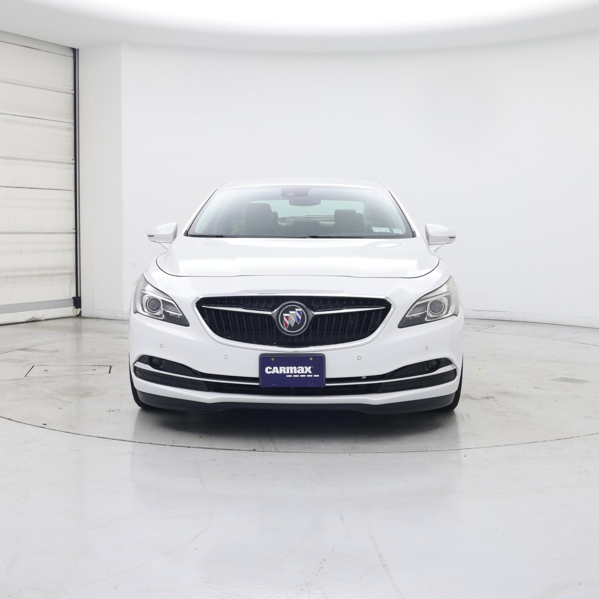 Thumbnail: 2017 Buick LaCrosse - 5