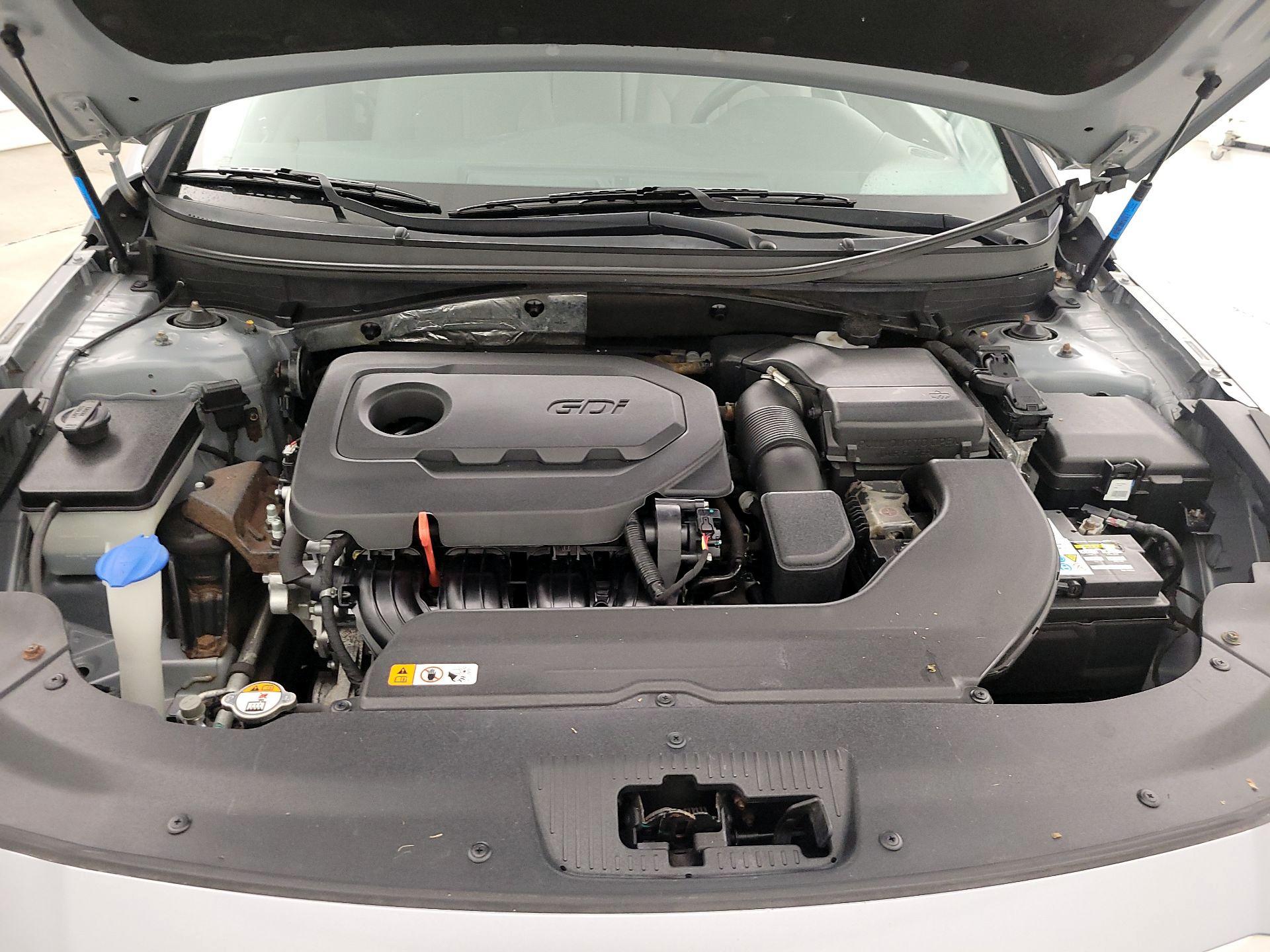 Thumbnail: 2016 Hyundai Sonata - 19