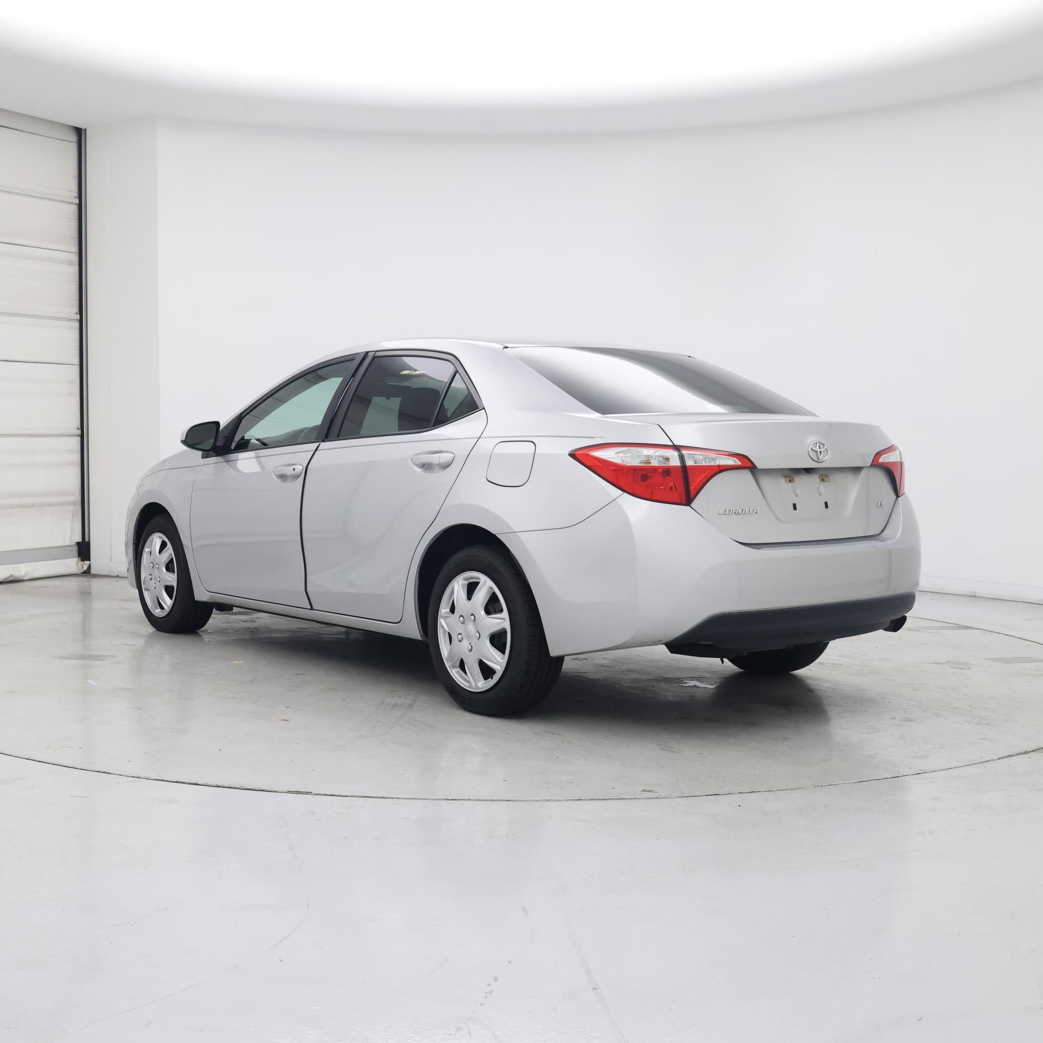 Thumbnail: 2015 Toyota Corolla - 2