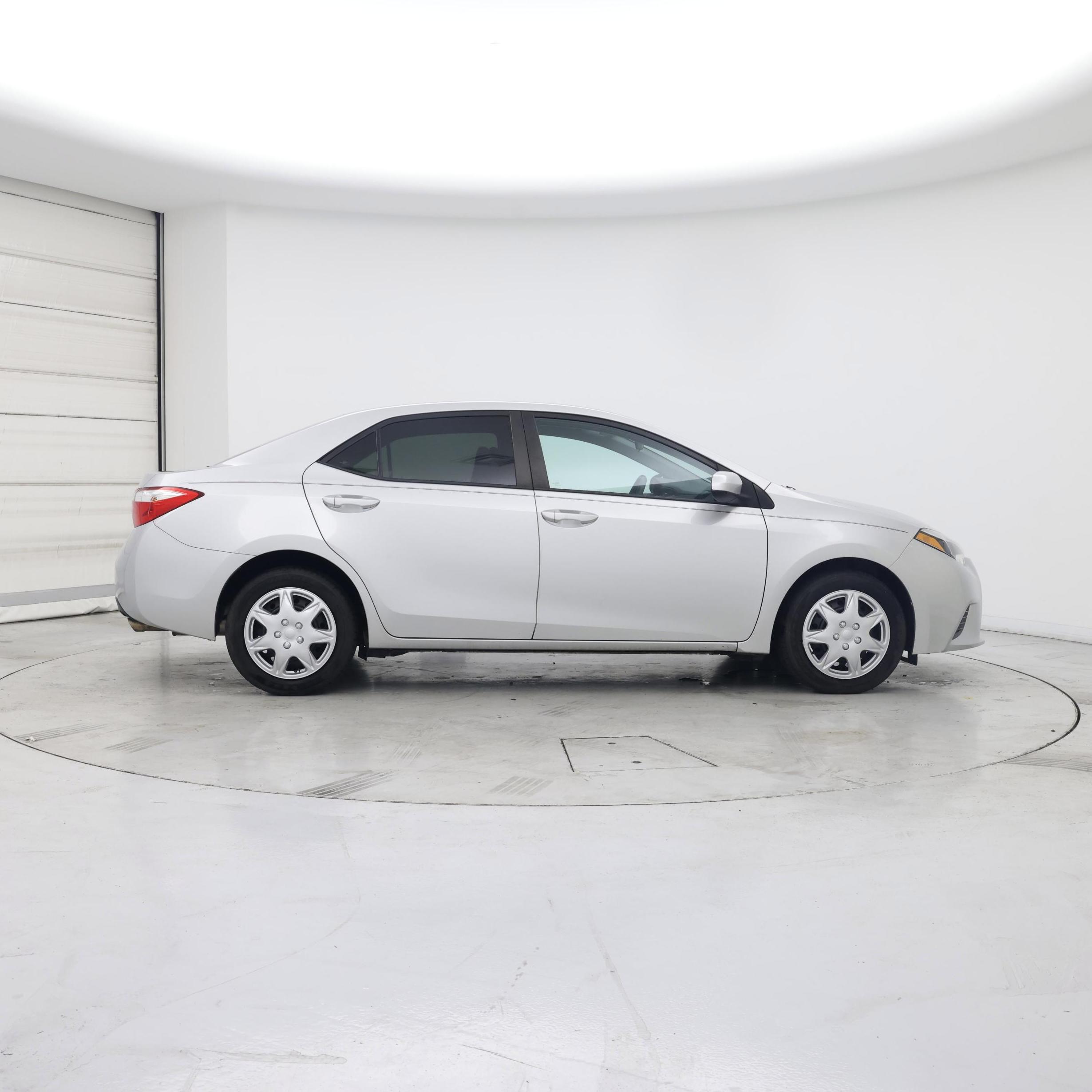 Thumbnail: 2015 Toyota Corolla - 7