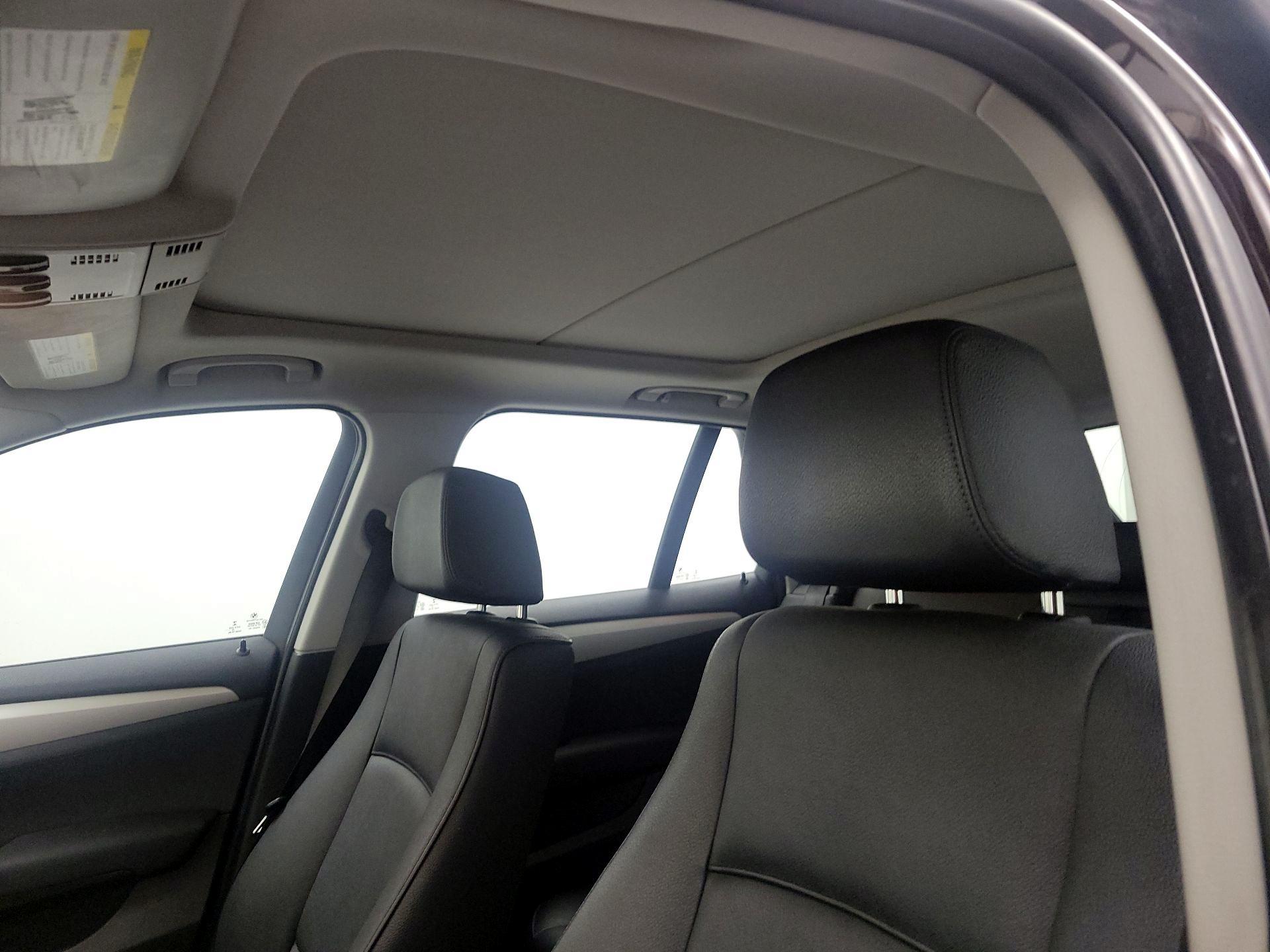 Thumbnail: 2015 BMW X1 - 20