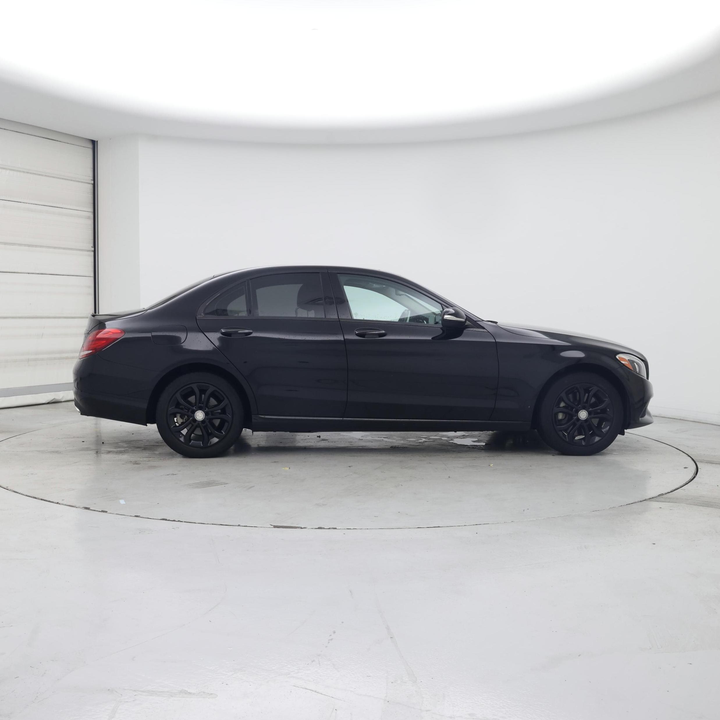 Thumbnail: 2015 Mercedes-Benz C-Class - 7