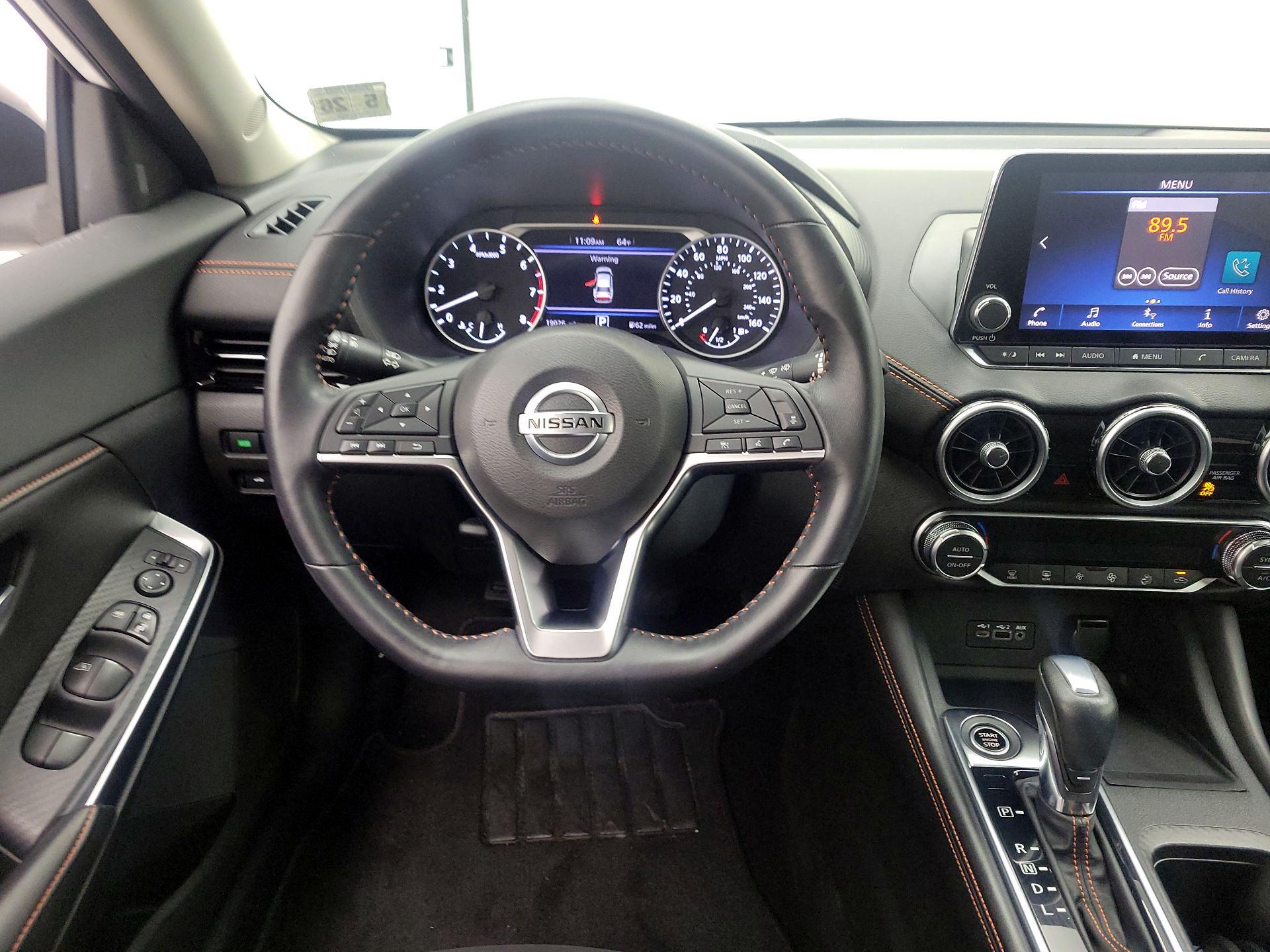 Thumbnail: 2021 Nissan Sentra - 10