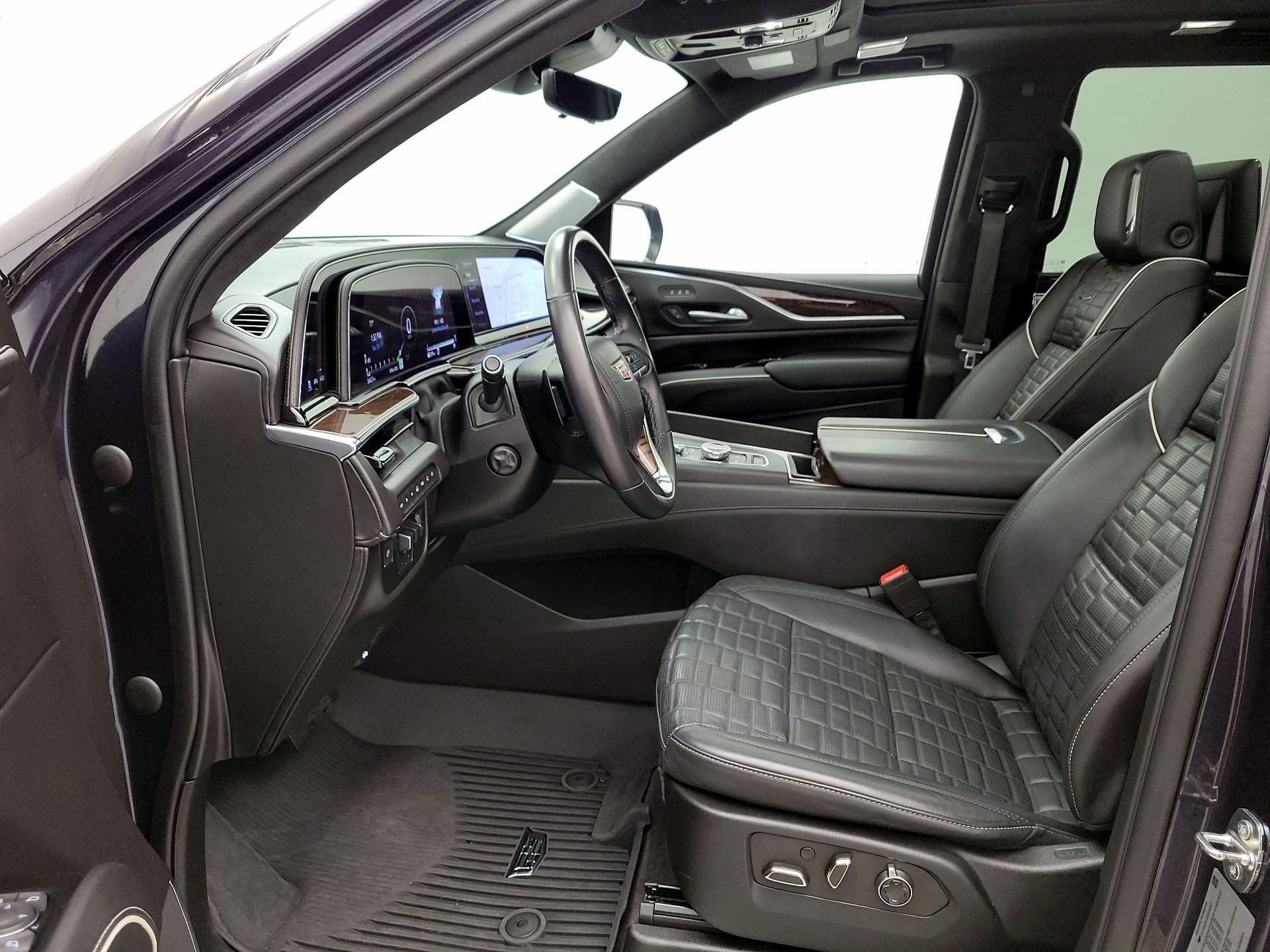 Thumbnail: 2023 Cadillac Escalade - 11