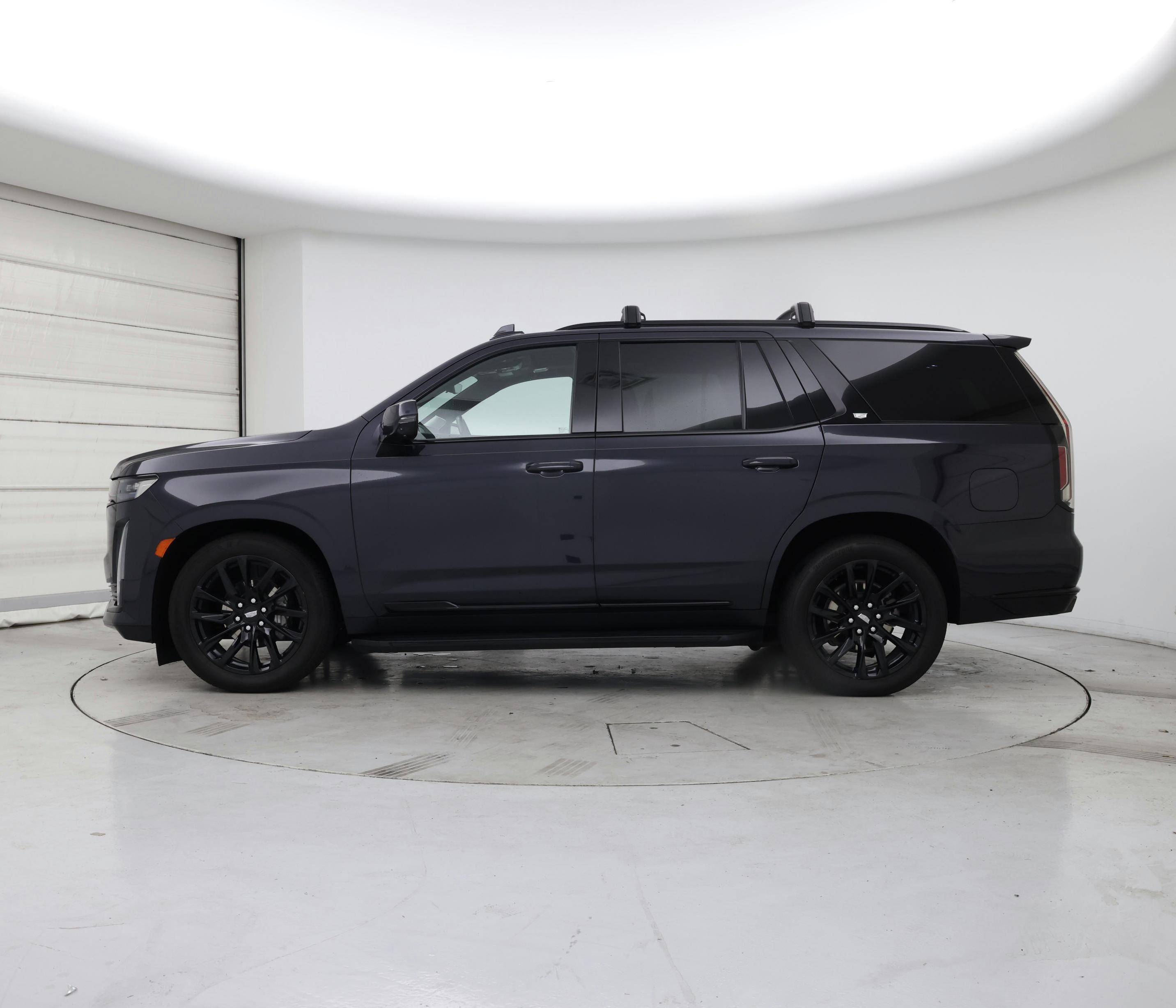 Thumbnail: 2023 Cadillac Escalade - 3