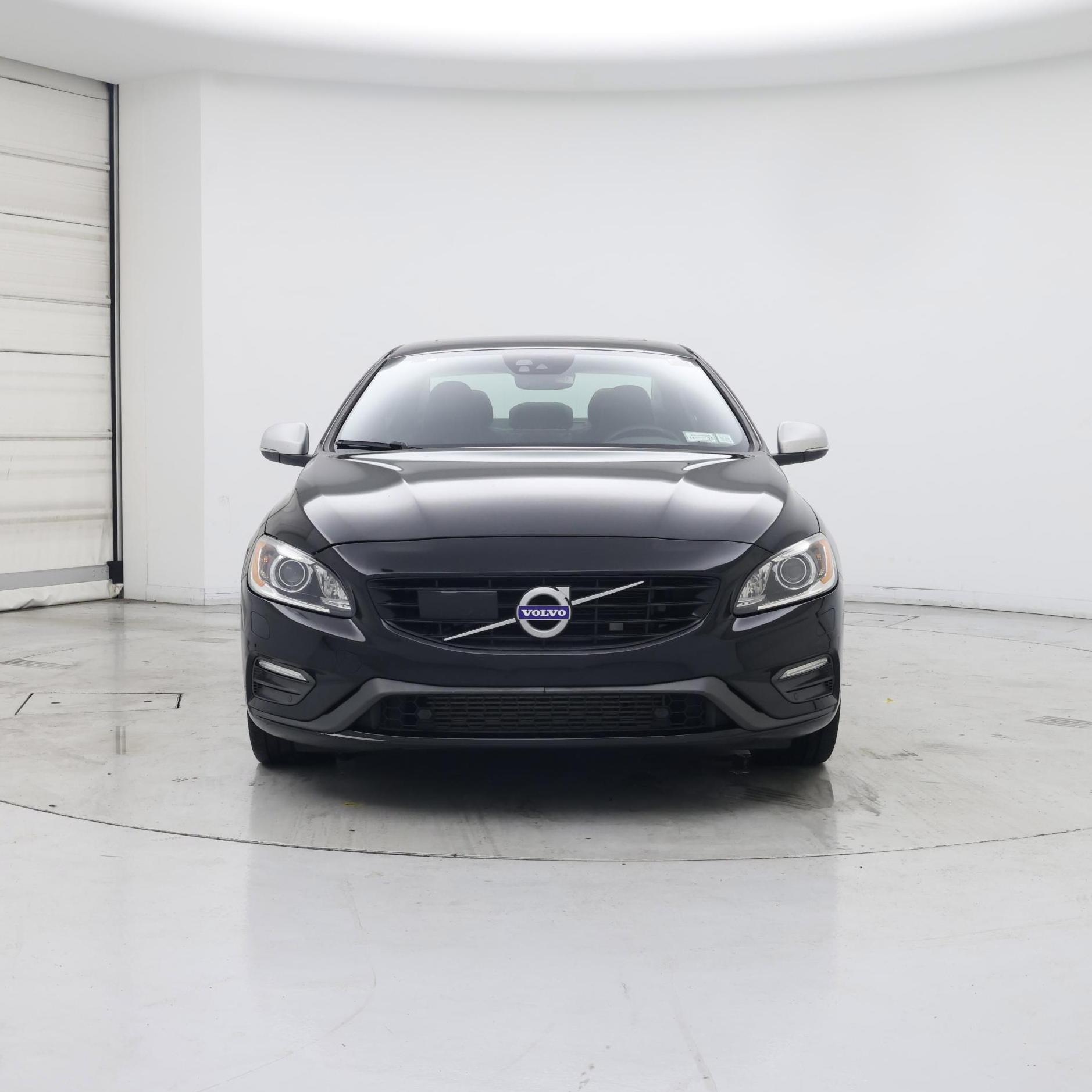 Thumbnail: 2017 Volvo S60 - 5
