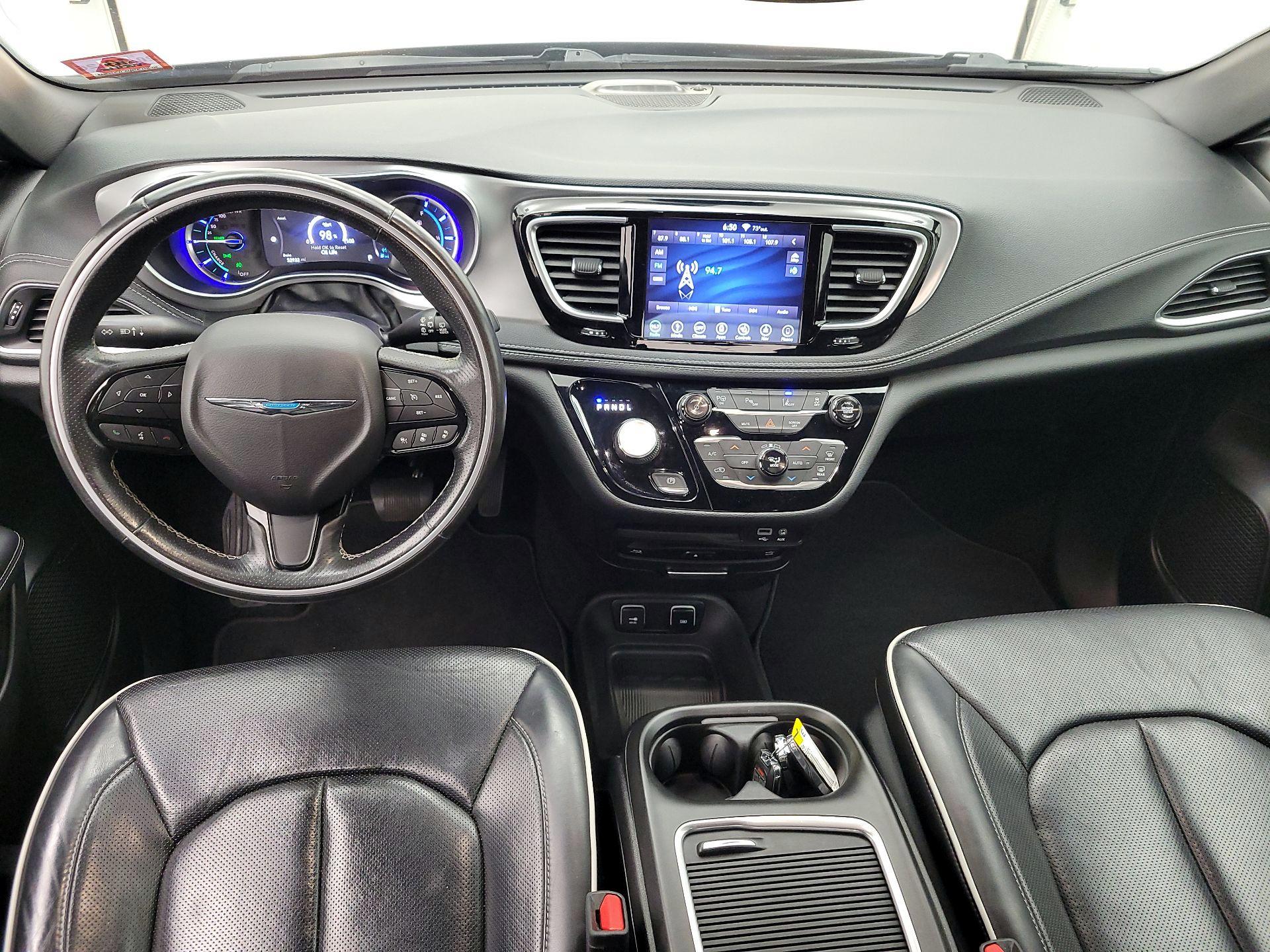 Thumbnail: 2019 Chrysler Pacifica - 9
