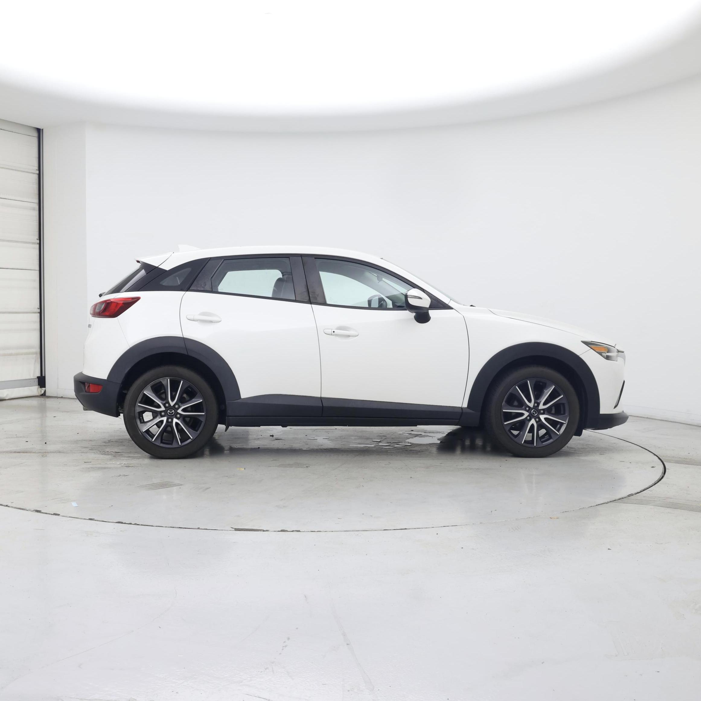 Thumbnail: 2018 Mazda CX-3 - 7