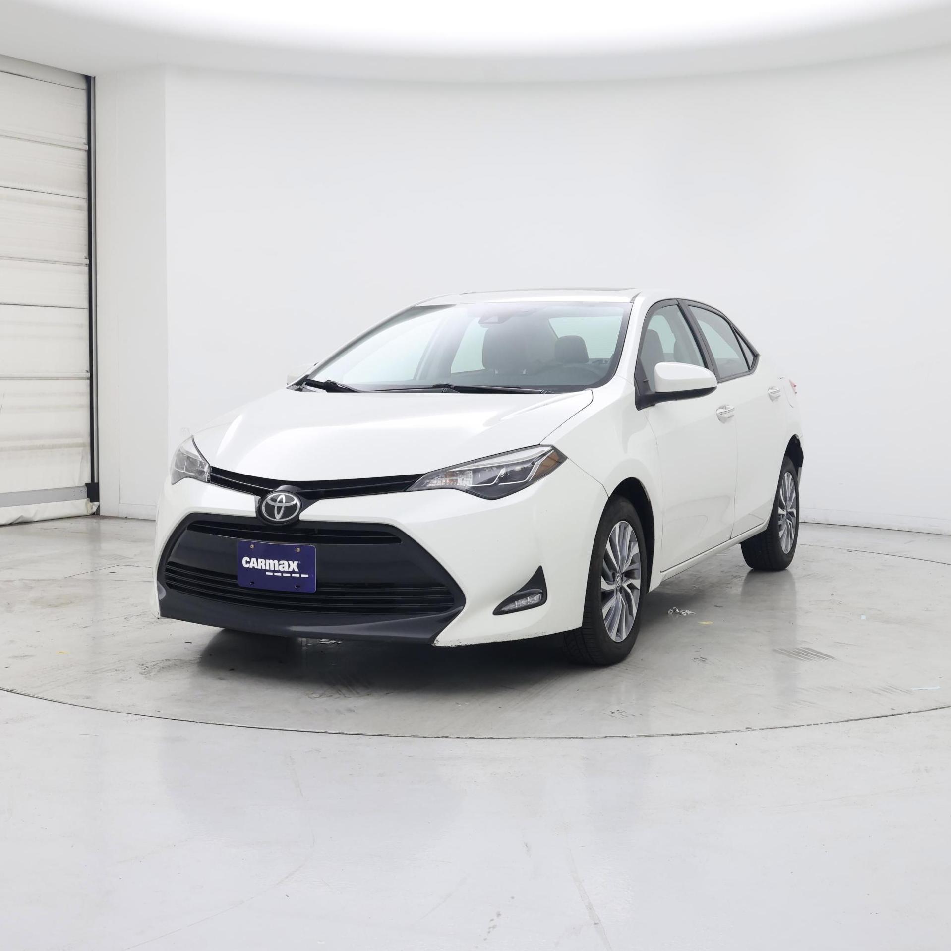 Thumbnail: 2017 Toyota Corolla - 4