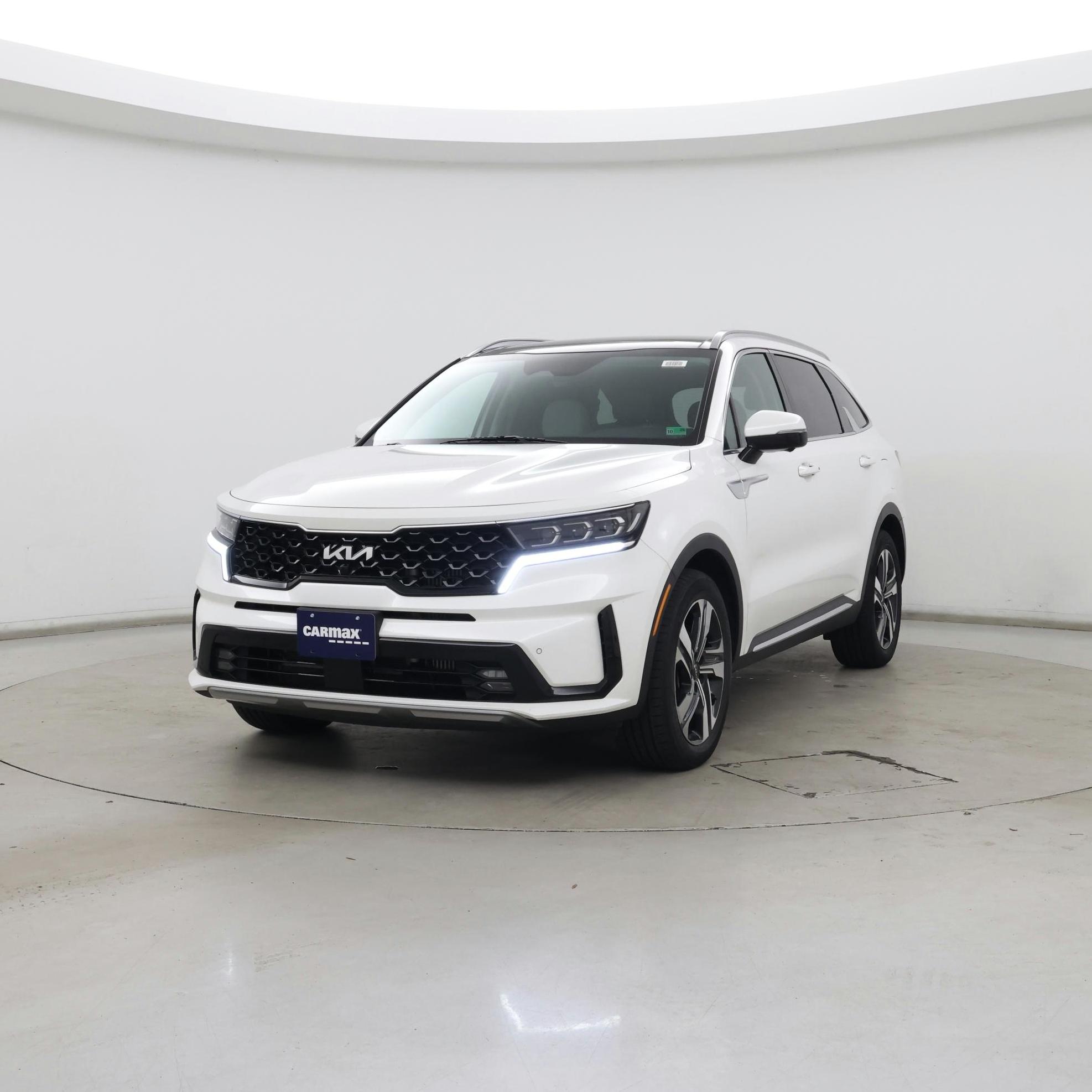 Thumbnail: 2023 Kia Sorento - 4