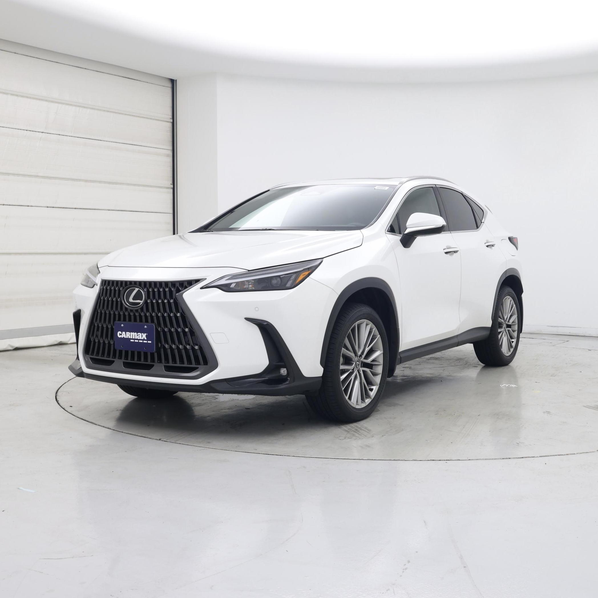 Thumbnail: 2025 Lexus NX - 4