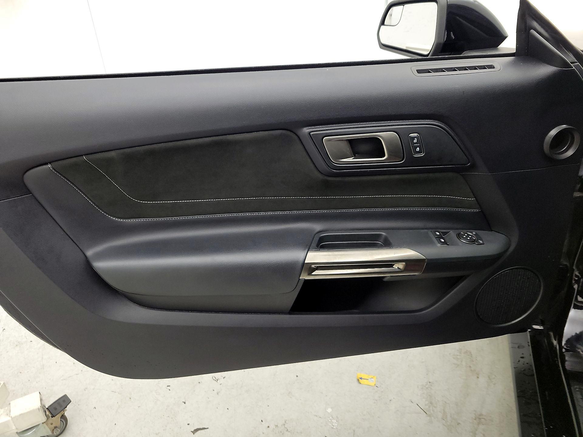 Thumbnail: 2018 Ford Mustang - 12