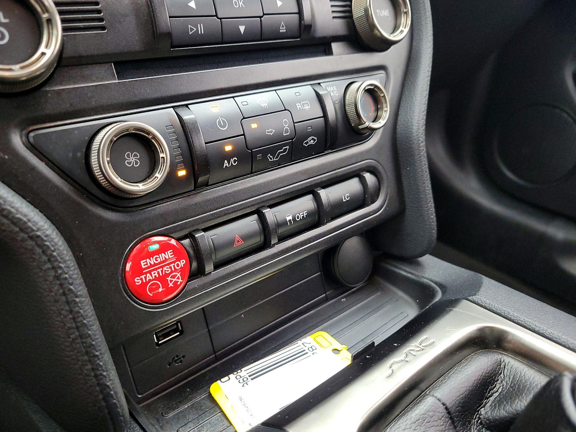 Thumbnail: 2018 Ford Mustang - 15