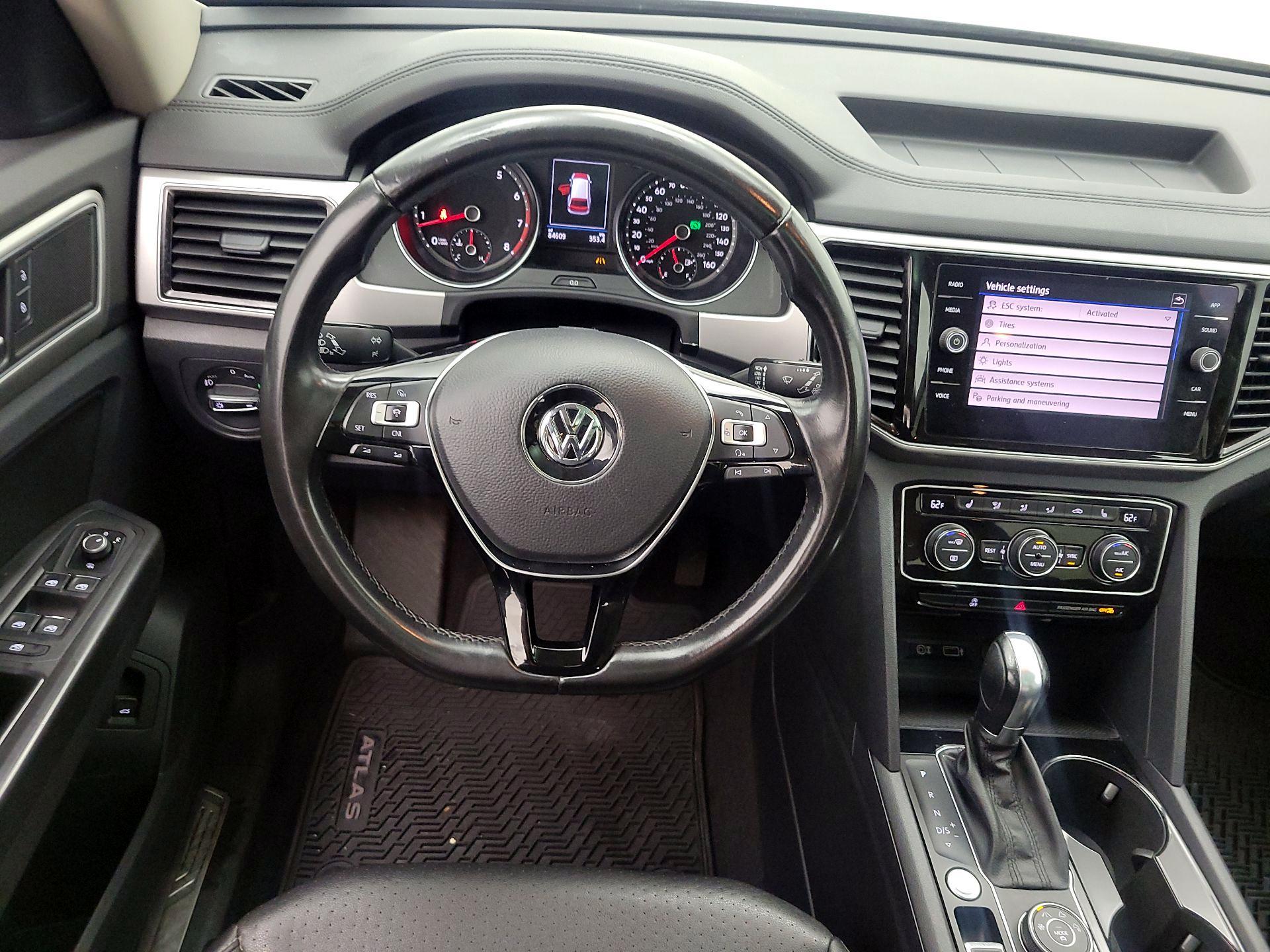 Thumbnail: 2018 Volkswagen Atlas - 10
