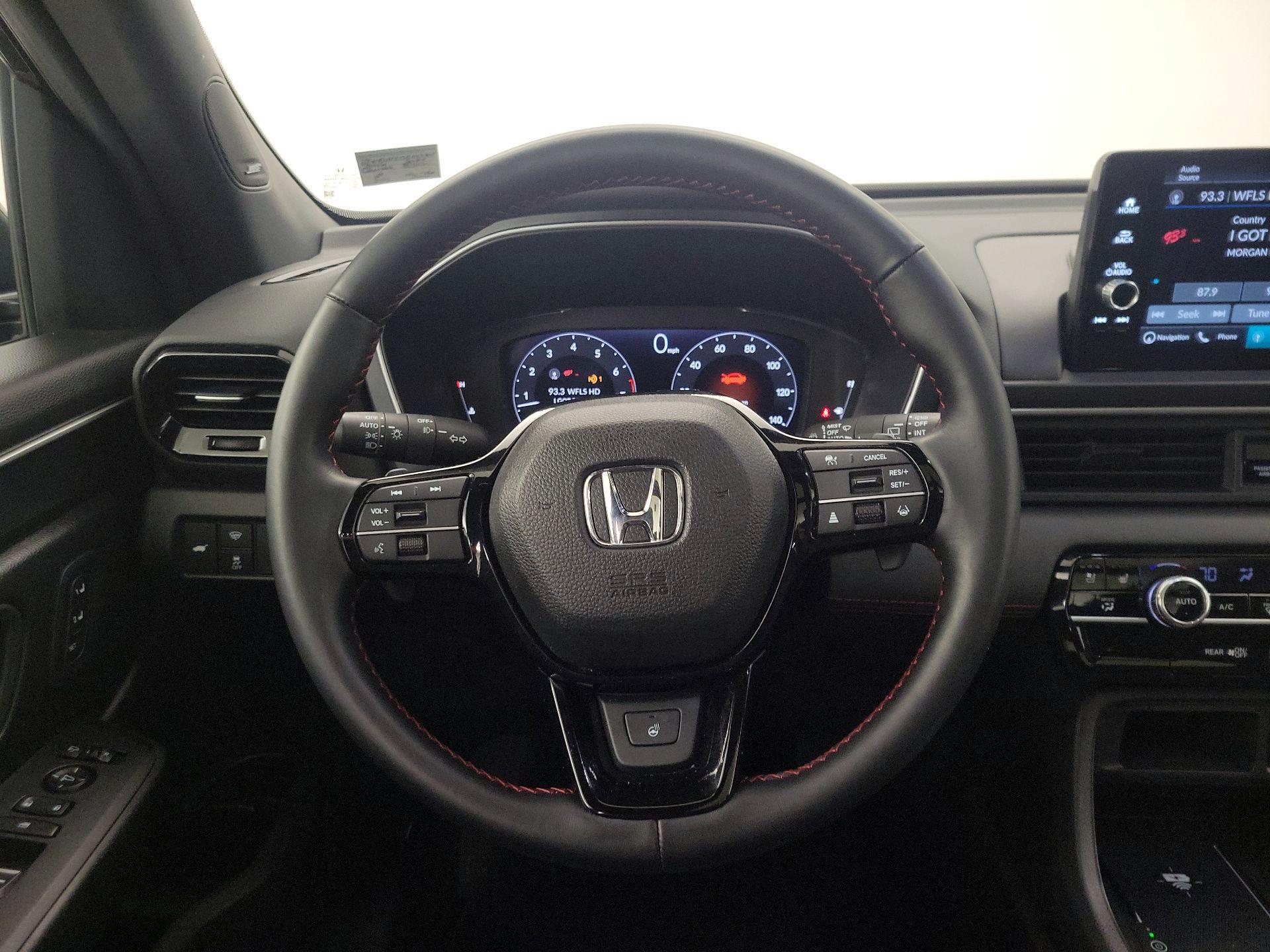 Thumbnail: 2025 Honda Pilot - 10