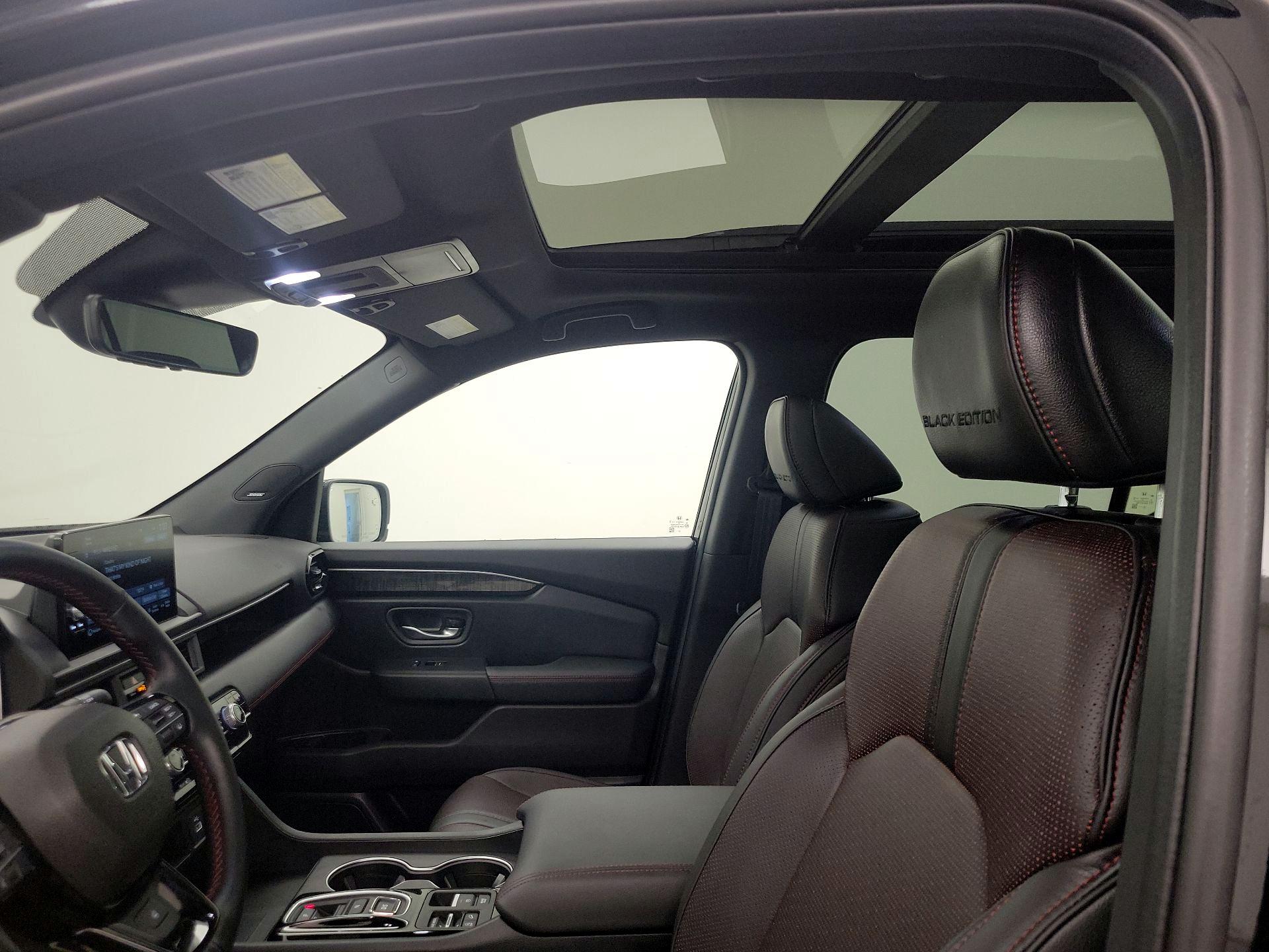 Thumbnail: 2025 Honda Pilot - 19