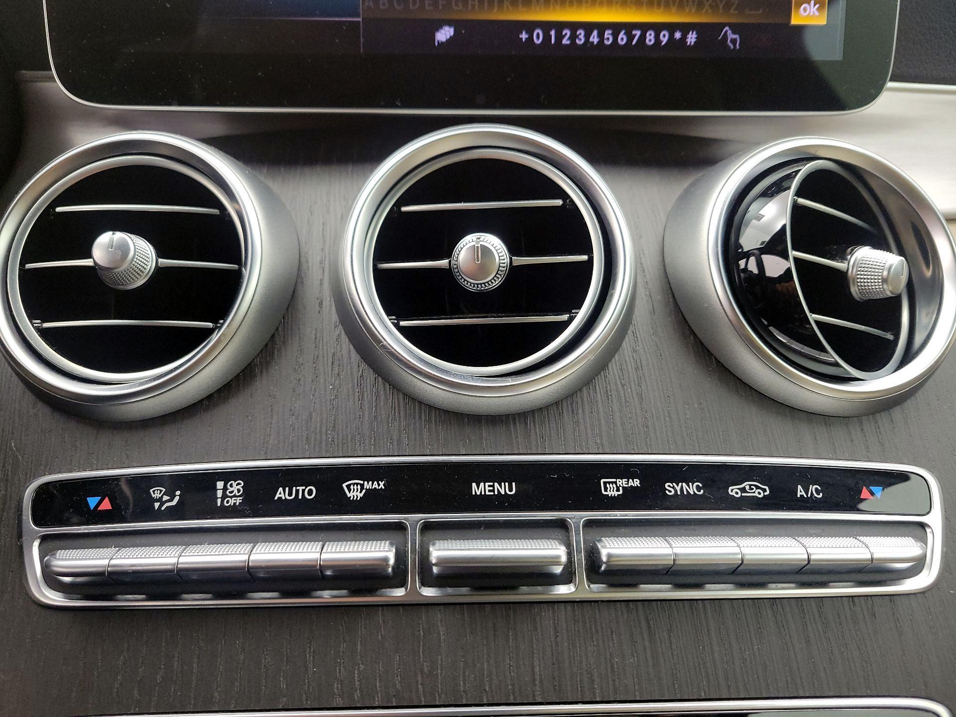 Thumbnail: 2021 Mercedes-Benz C-Class - 17