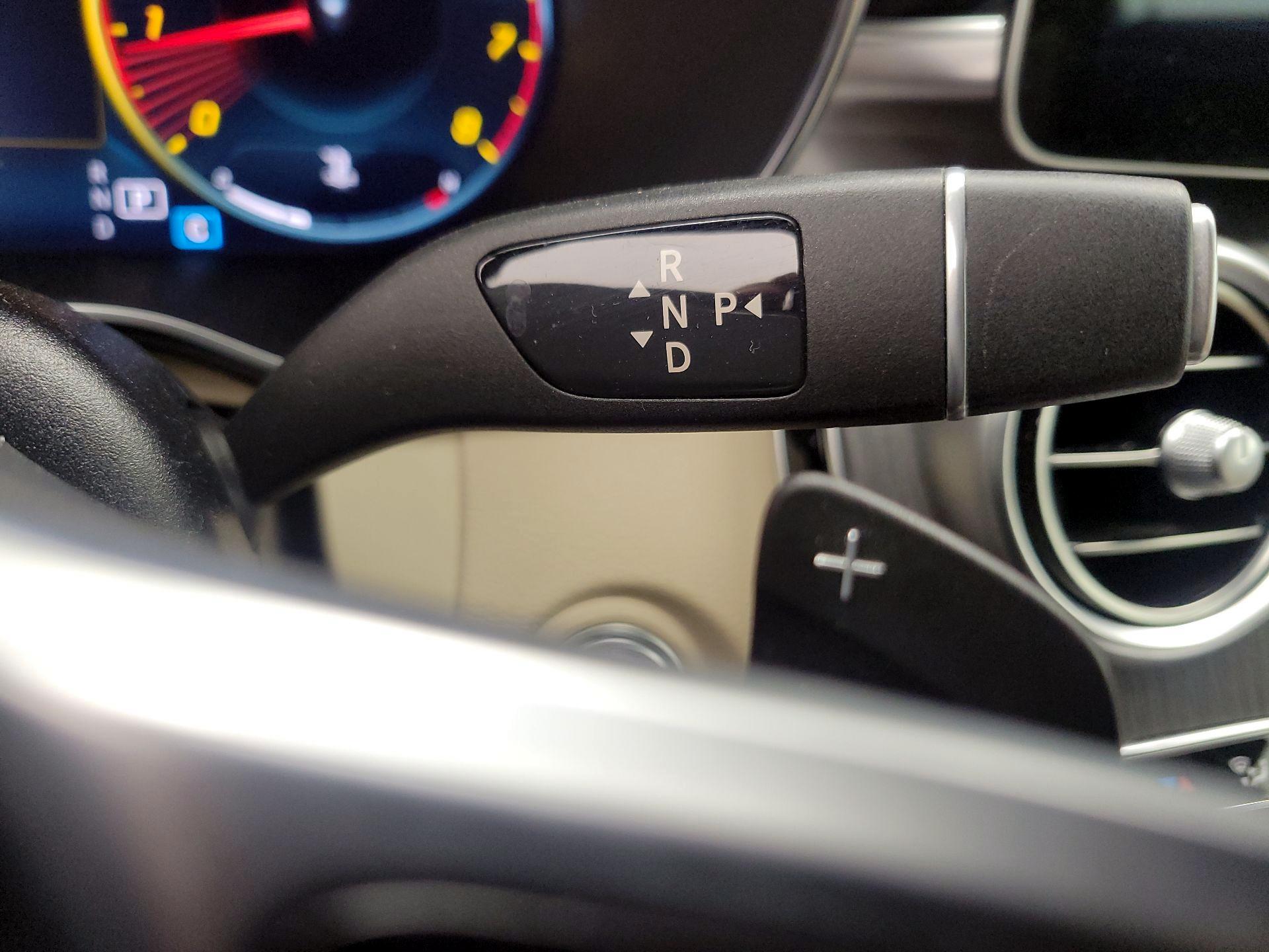 Thumbnail: 2021 Mercedes-Benz C-Class - 18