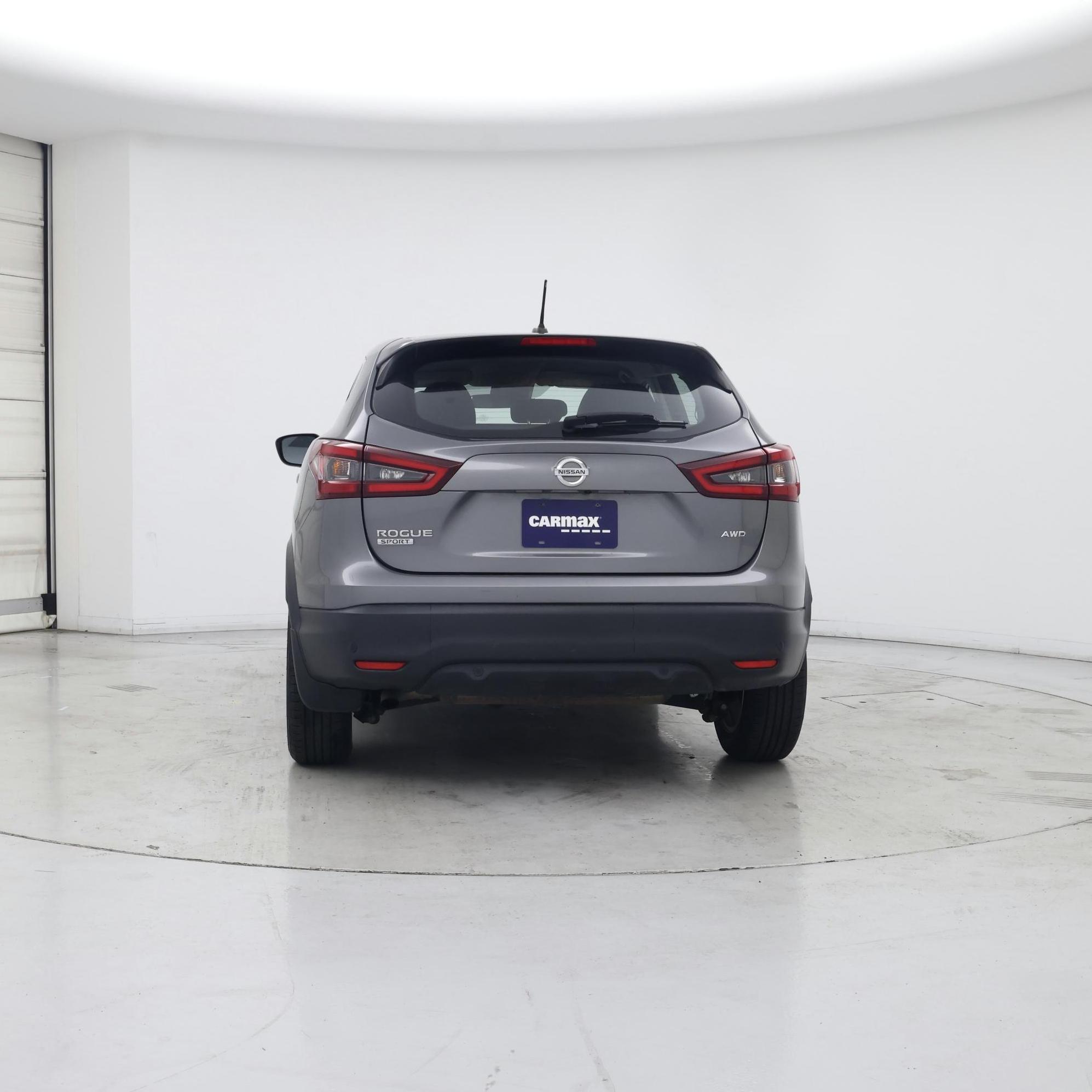 Thumbnail: 2021 Nissan Rogue Sport - 6