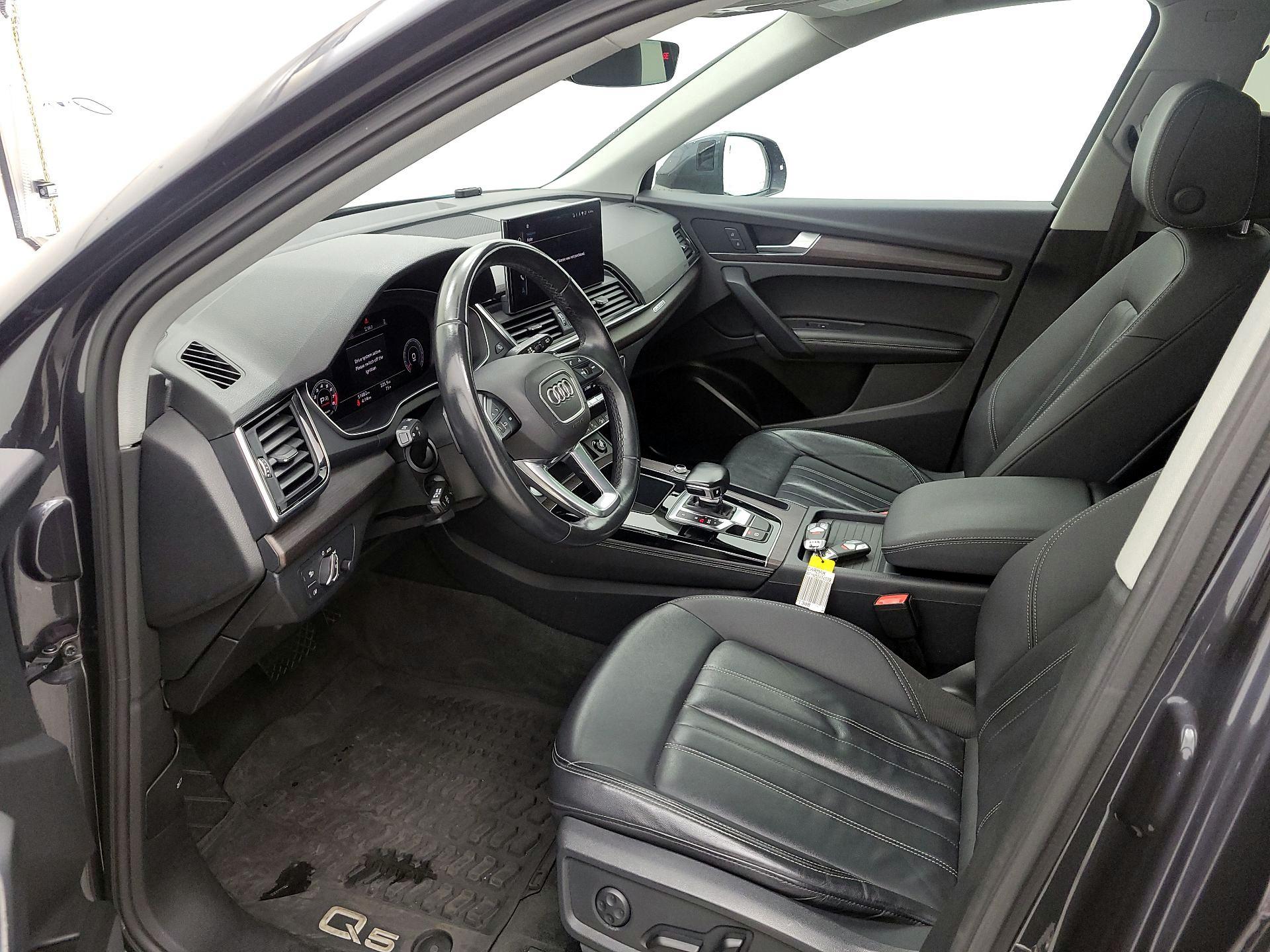 Thumbnail: 2021 Audi Q5 - 11